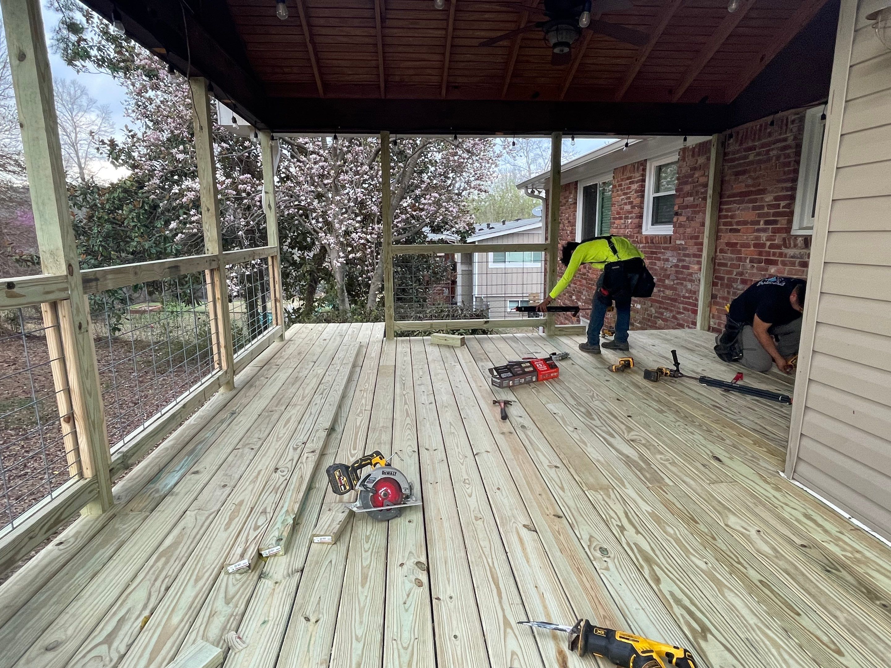 Oneal Drive - Deck by Pillar and Pine