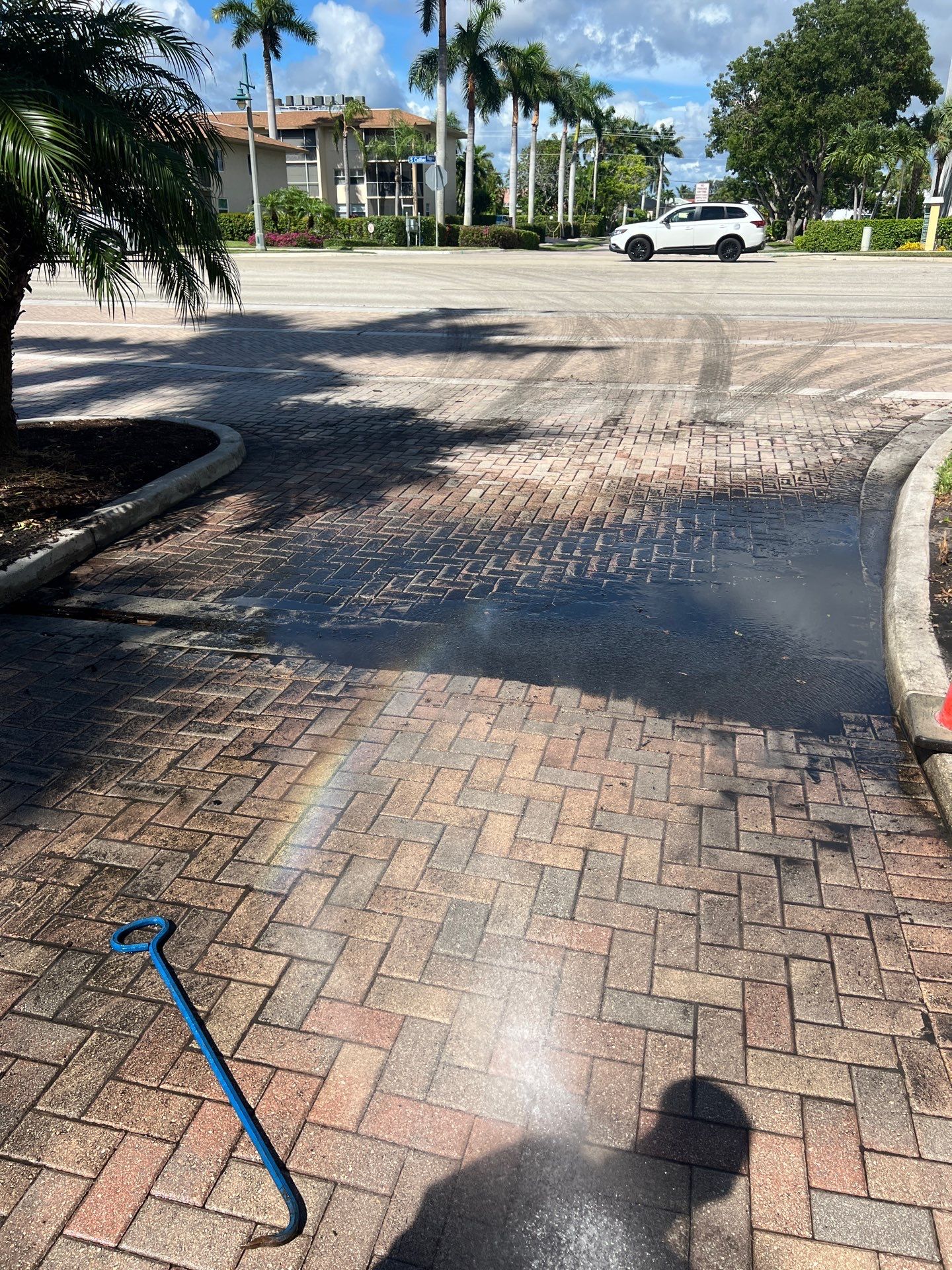 Marco Island Condo Stormwater System Maintenance and Standing Water Removal by APS Power & Water