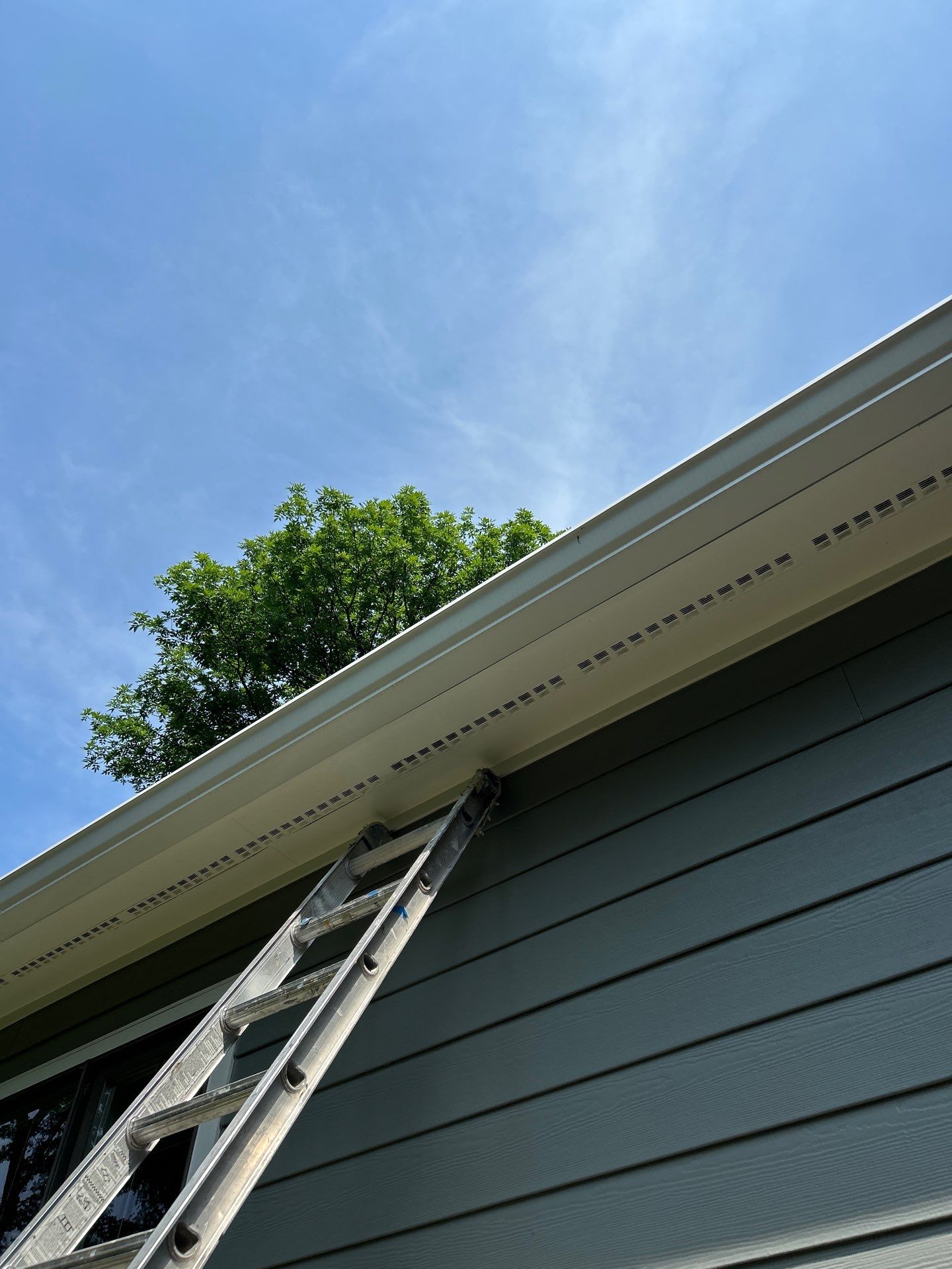 Roofing Services in Arlington, VA by My Painter 