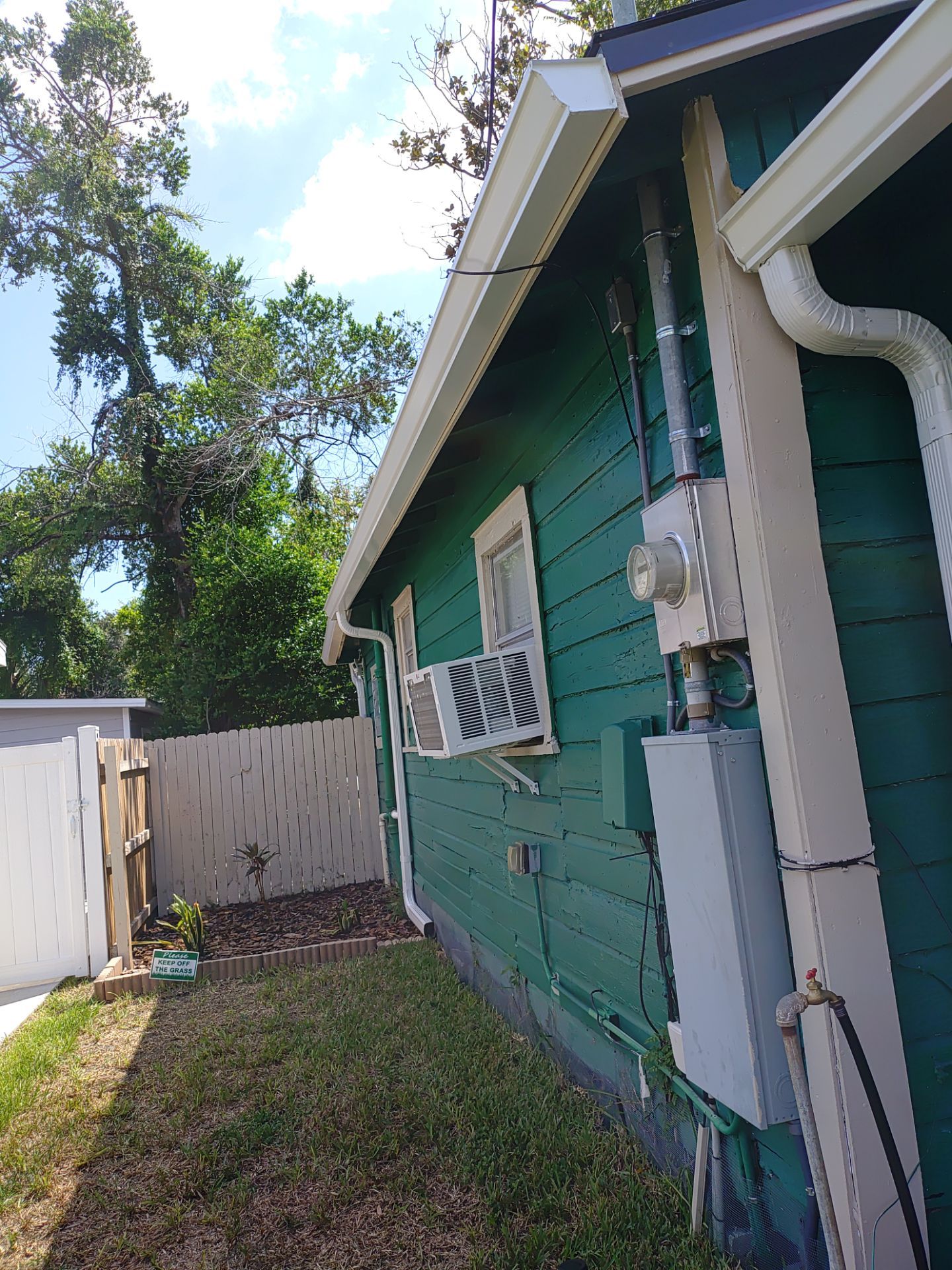 K-Style Seamless Gutters in Tampa FL by Gutter Professors