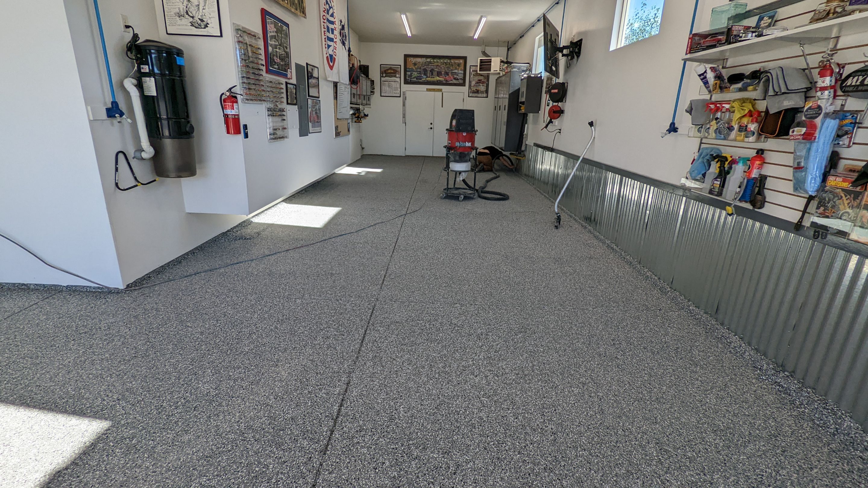 Garage Transformation using Smoke Colorway by Croc Coatings, LLC