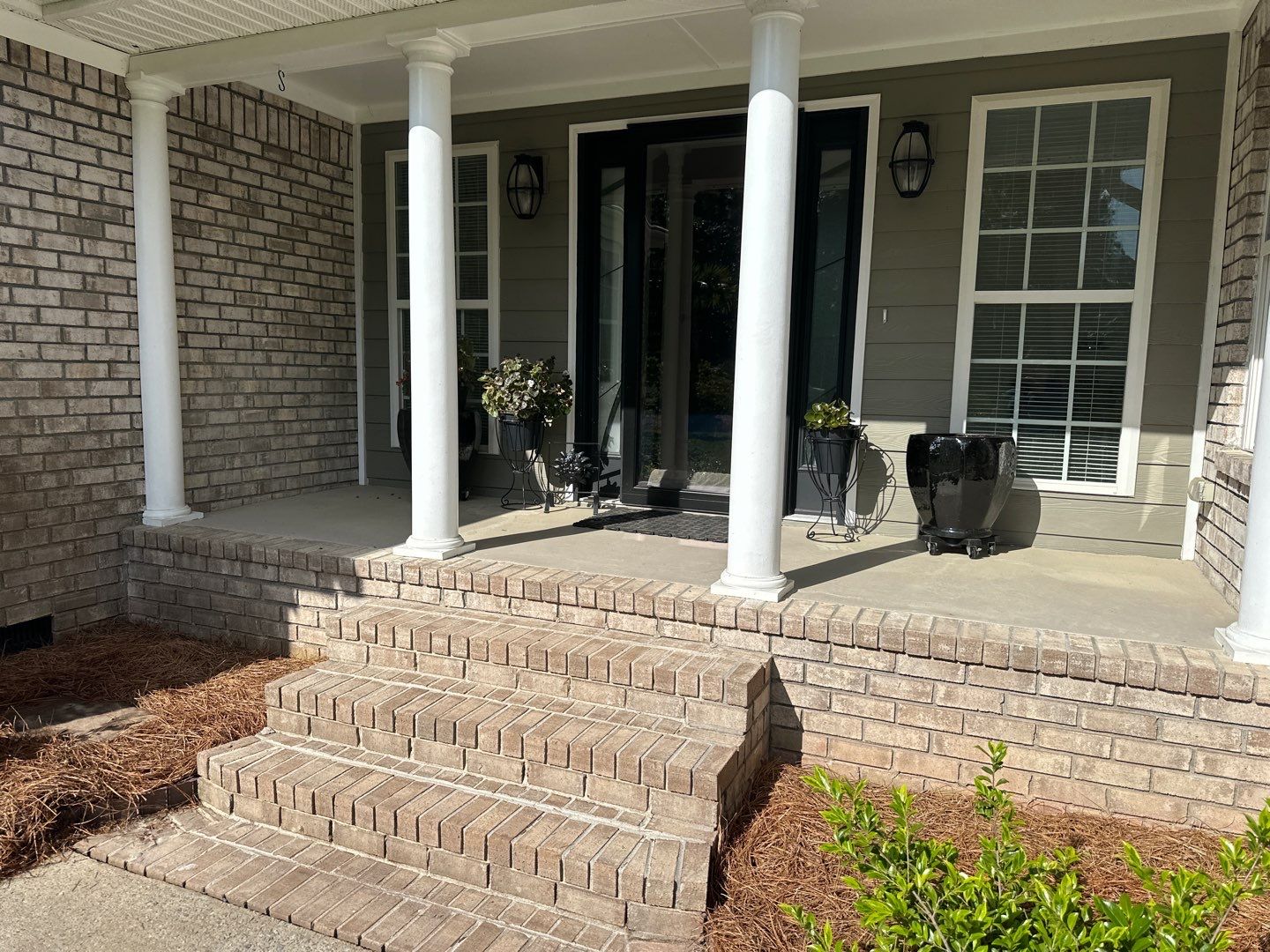 Concrete using AcryFin by DuraSeal