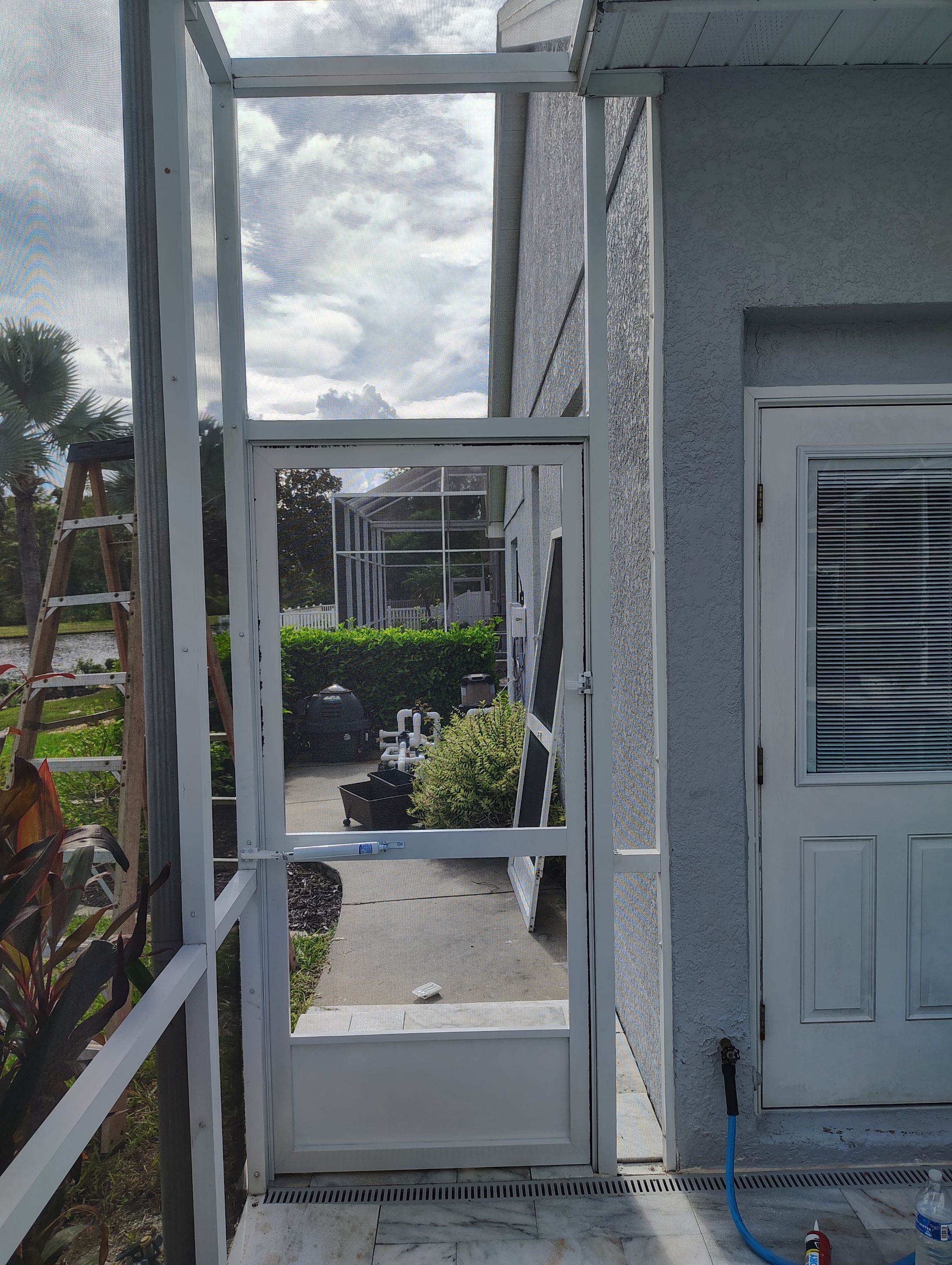 Reframing & Screening with New Door by B&L LABOR SERVICES LLC