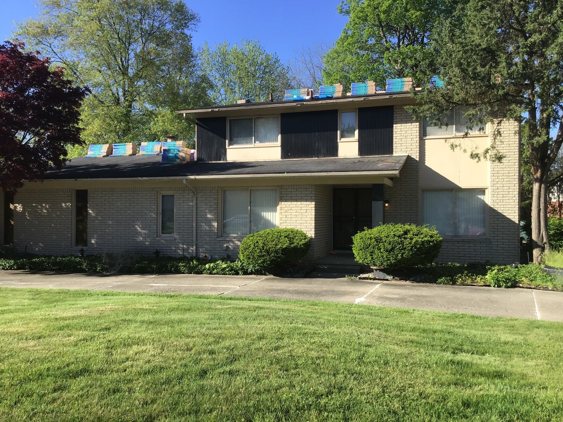 Roof Replacement using CertainTeed Landmark by 180 Contractors