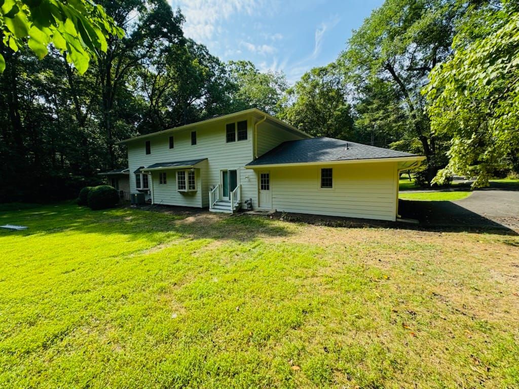 Great Falls: Siding Replacement with James Hardie Statement Beaded Plank in Cobblestone by RM Banning, Inc.