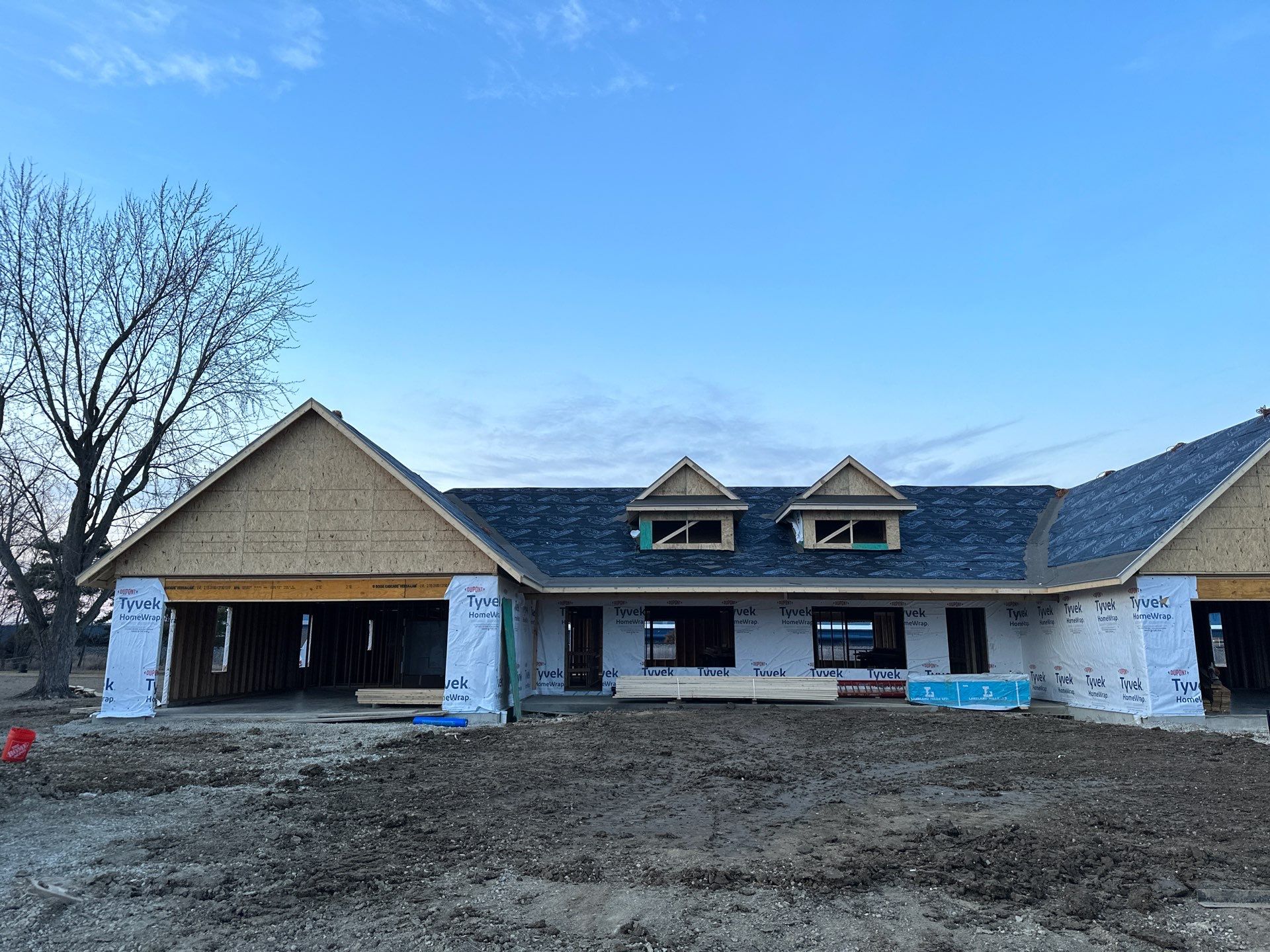 Residential Roofing Installation using CertainTeed Landmark Weathered Wood by Nitro Roofing and Construction