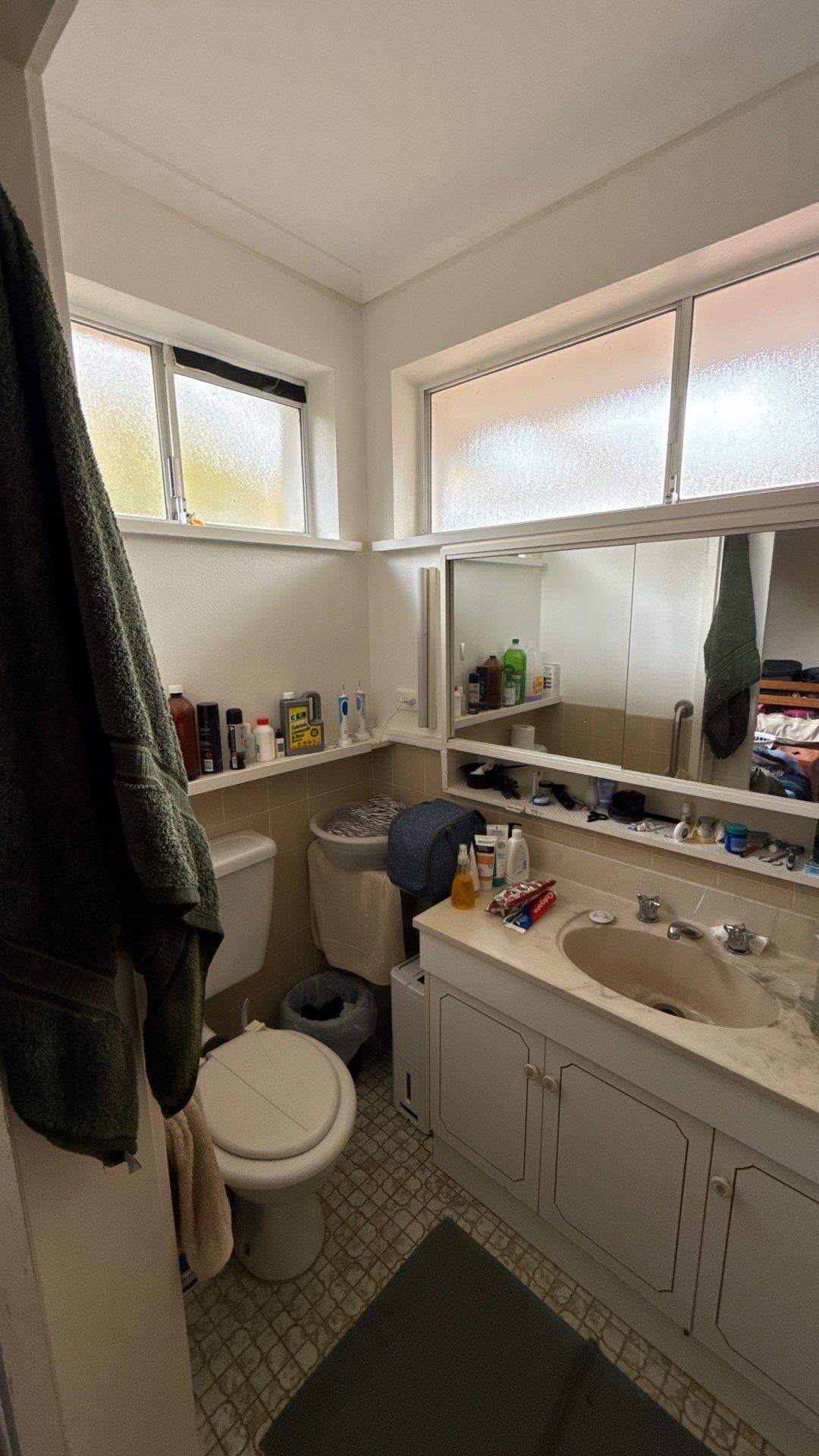 Ensuite Renovation by Re-seal Bathrooms