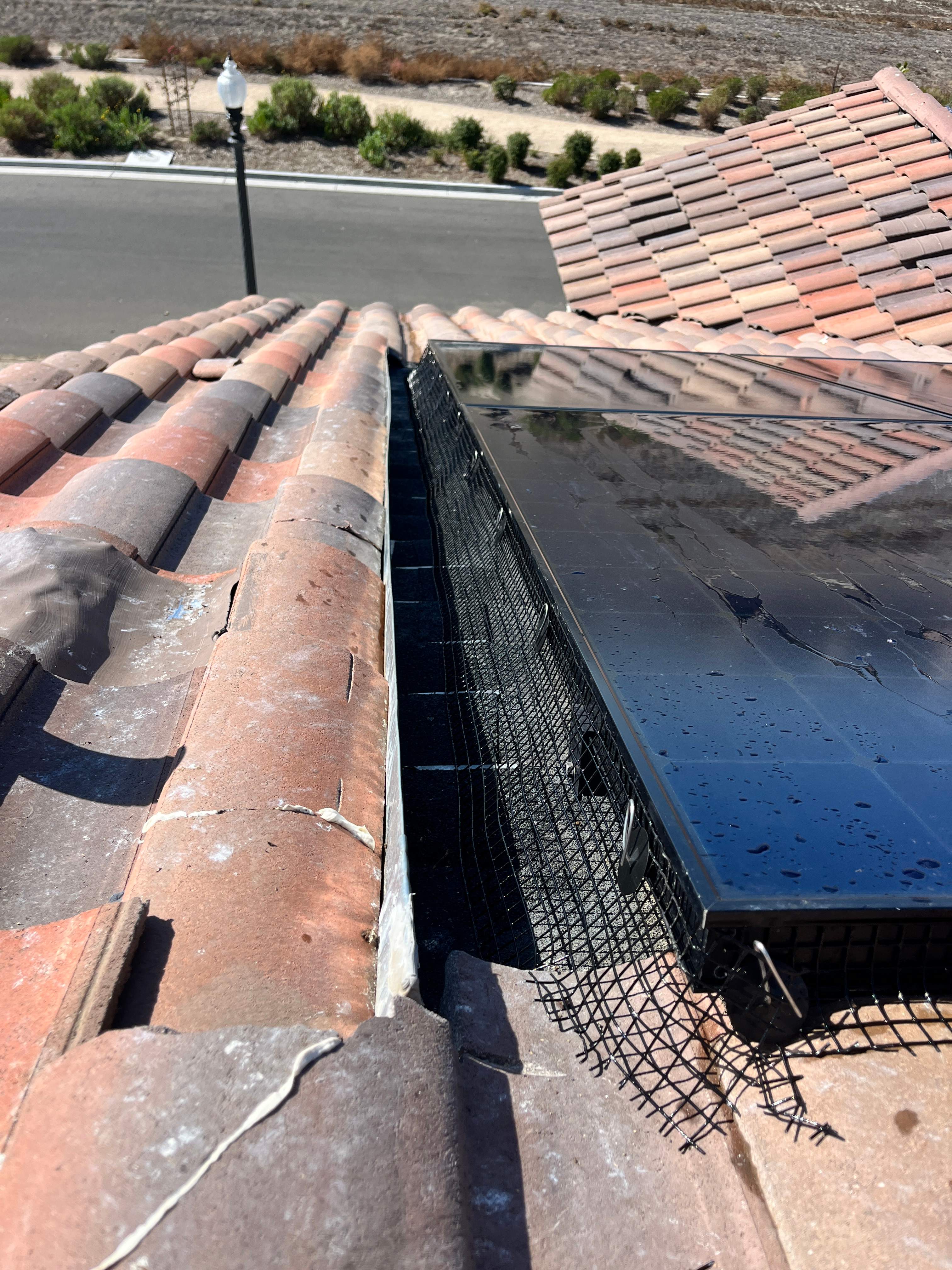 Bird Proofing Solar Panels in Ontario Ca by Palm Coast Solar Cleaning
