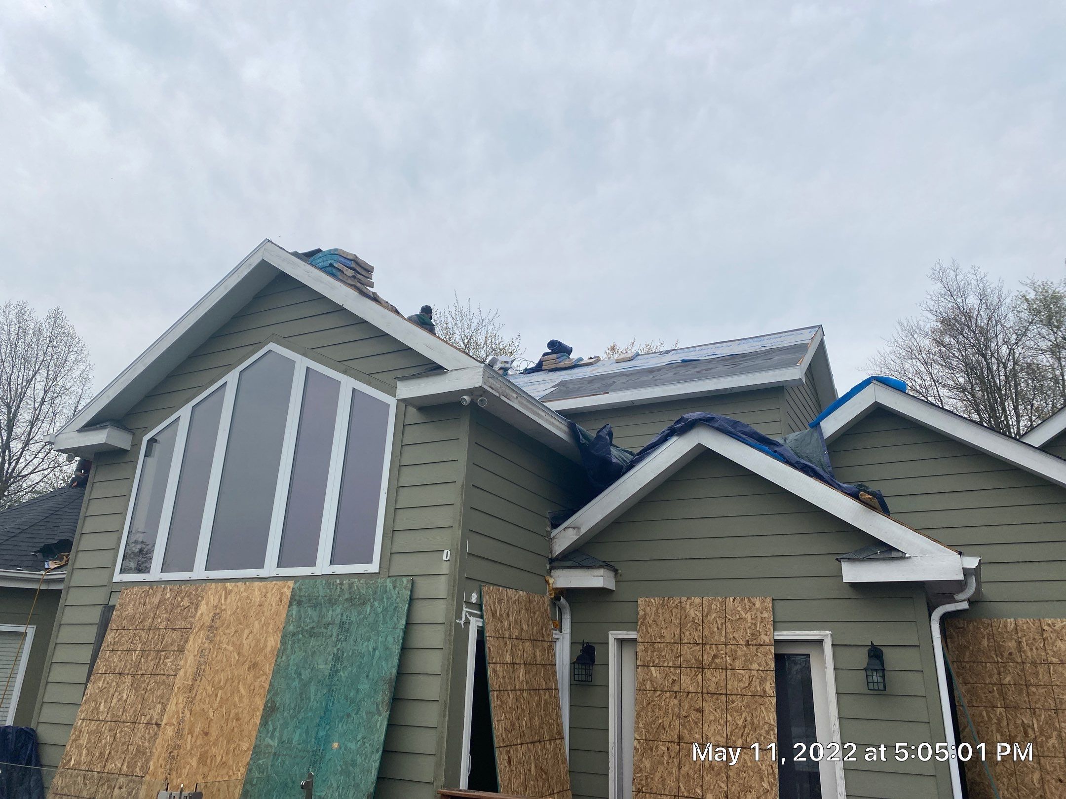Roof Replacement using CertainTeed Landmark by 180 Contractors