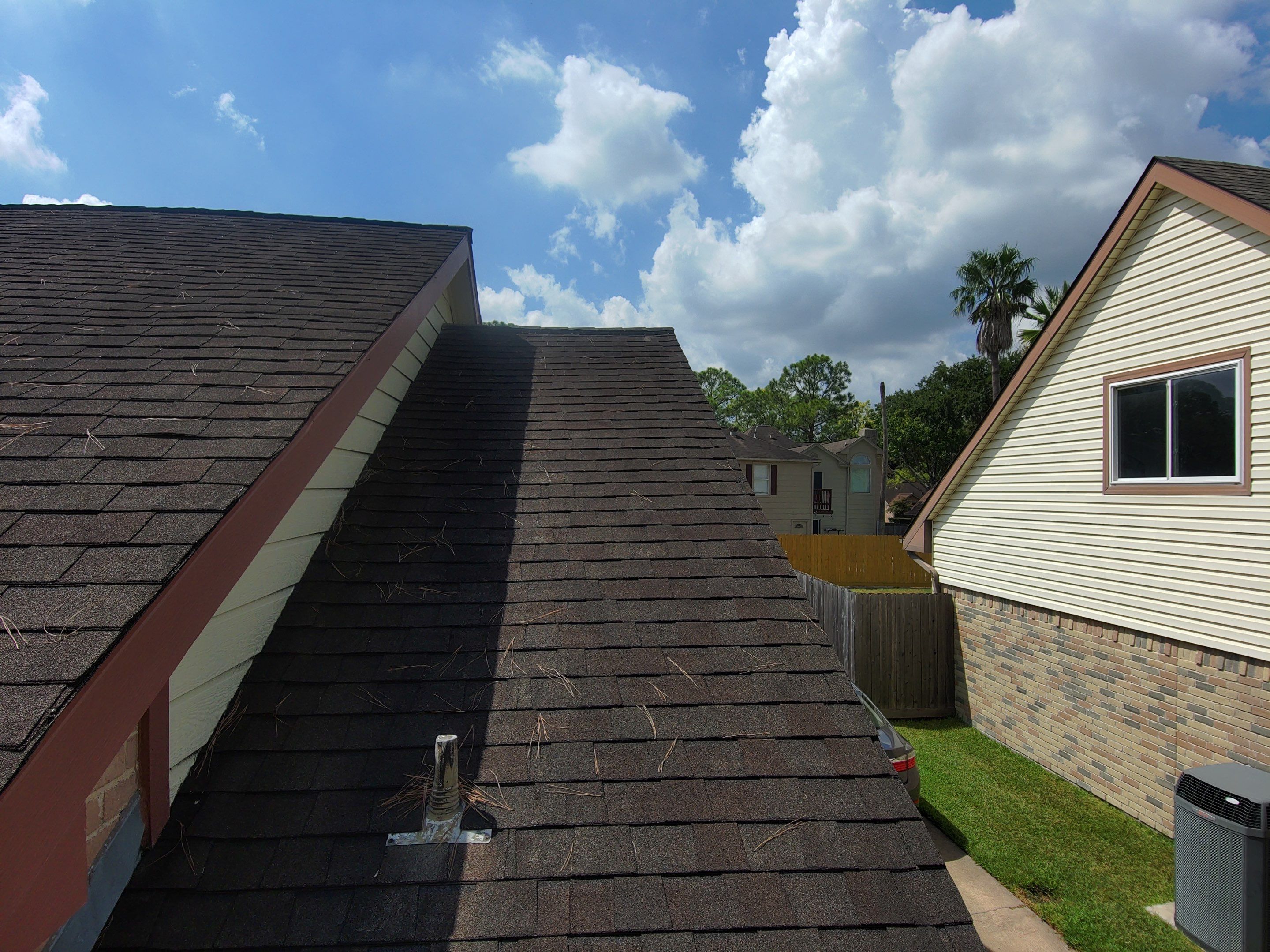 Residential Roofing Installation using Owen's Corning Duration (Lifetime) Shingles by Roof Repair Company