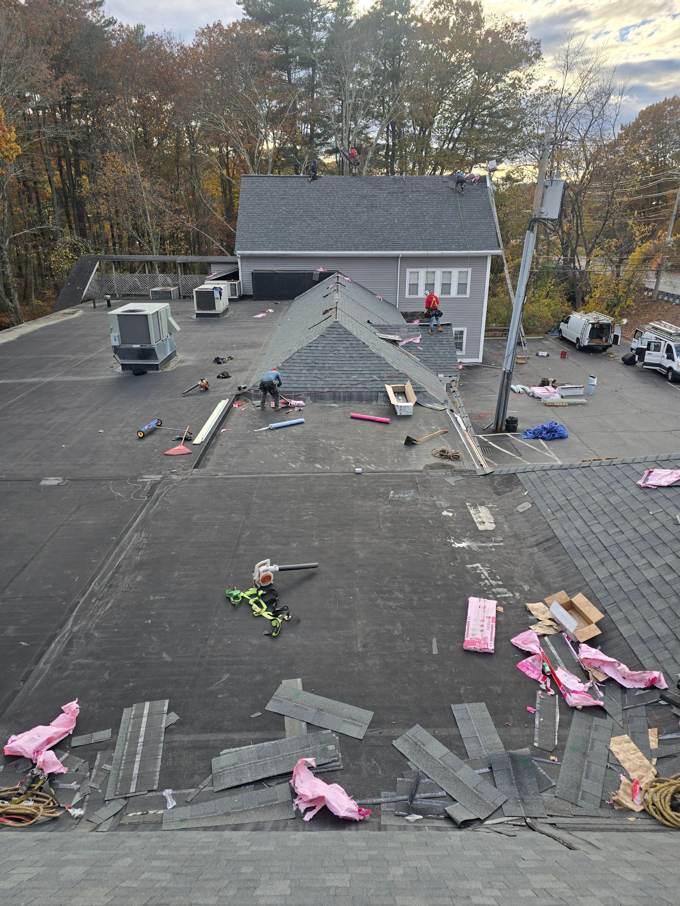 Acton EPDM Roof Edge Reconstruction with Tapered Insulation System by Mighty Dog Roofing of Greater Middlesex County
