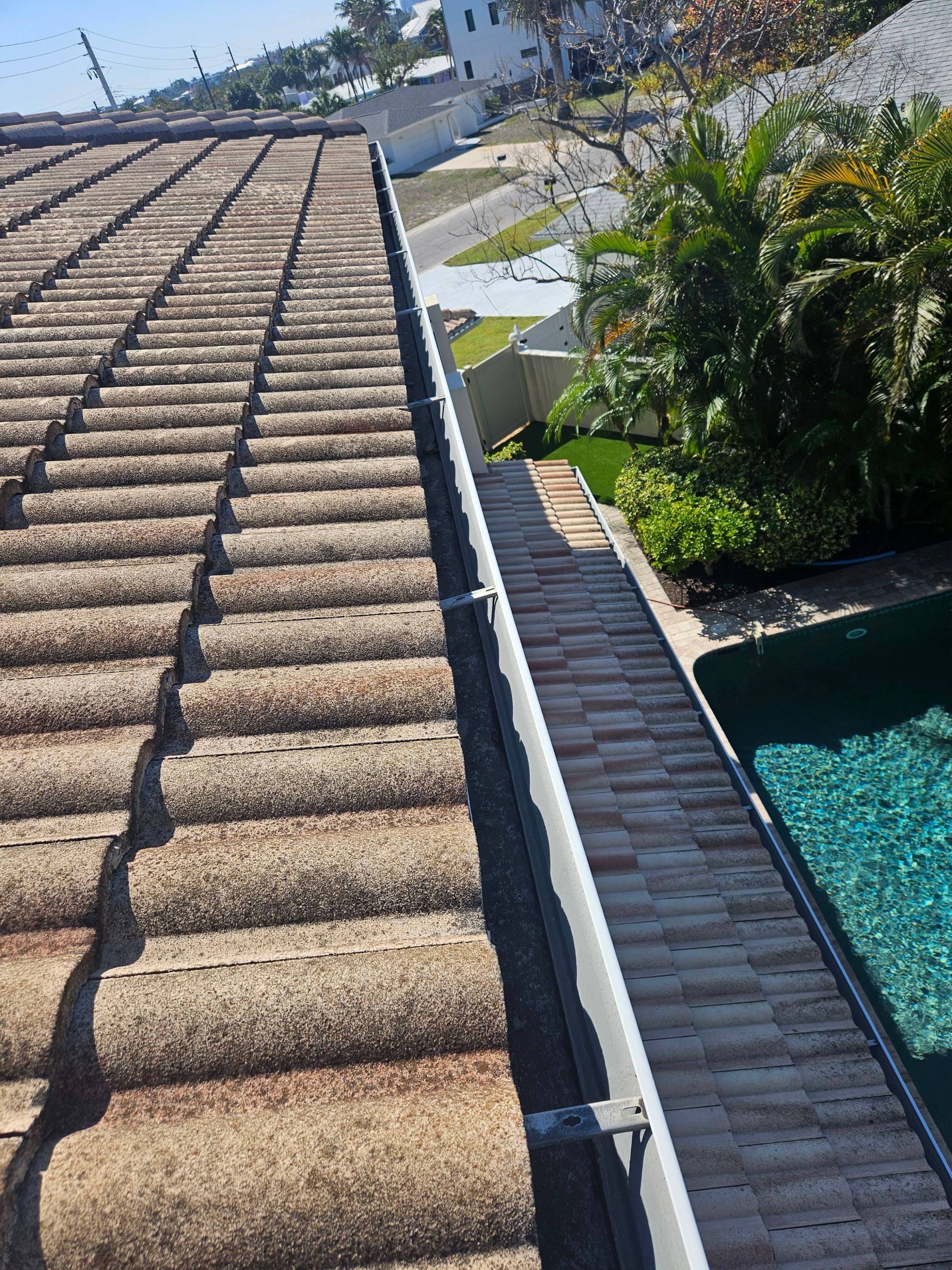 Gutter Cleaning in Sarasota FL by Gutter Professors