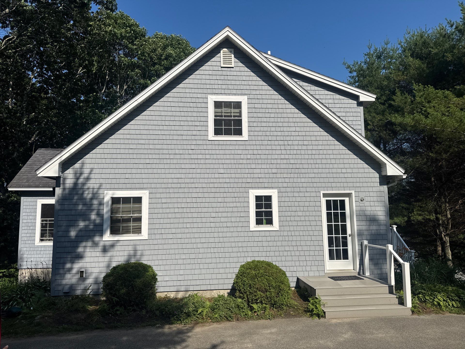 Exterior Refresh by Big Pine Panting Inc