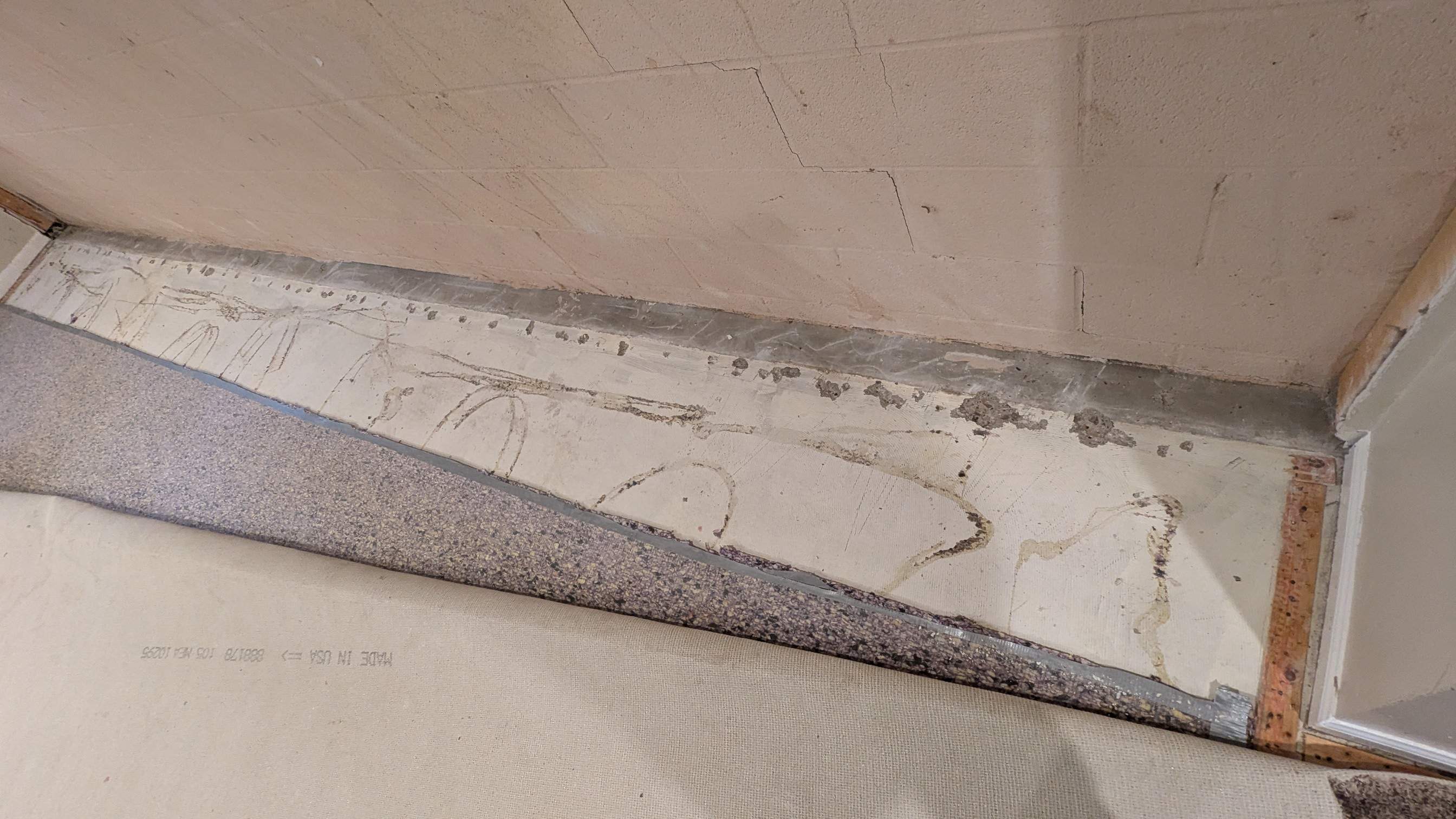 Embedded Fiber Reinforcement by Toledo Basement Repair 