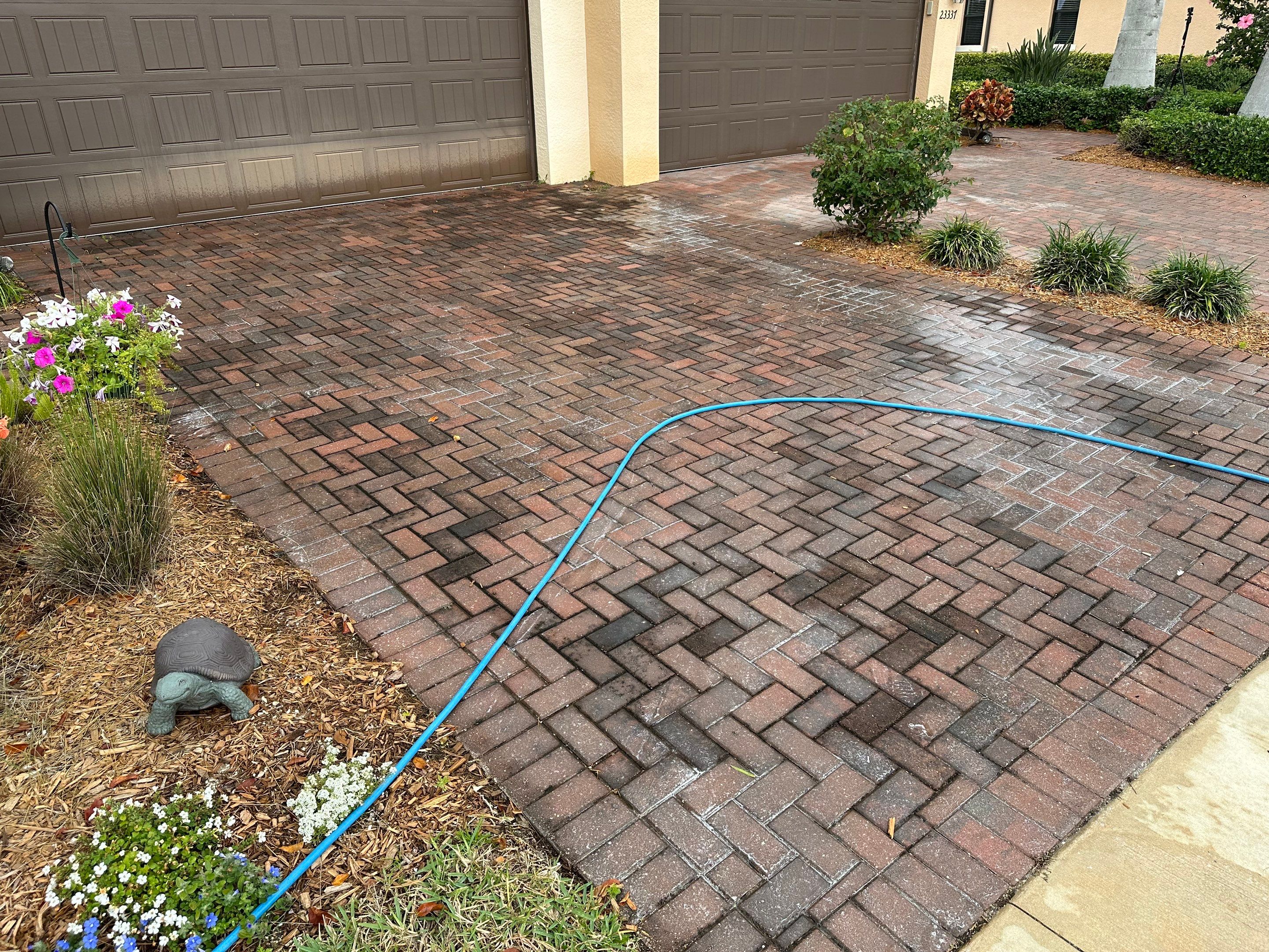 HOA Paver Driveway & Sidewalk Cleaning in Sarasota National, Venice, FL | Sunshine AquaWash by Sunshine AquaWash