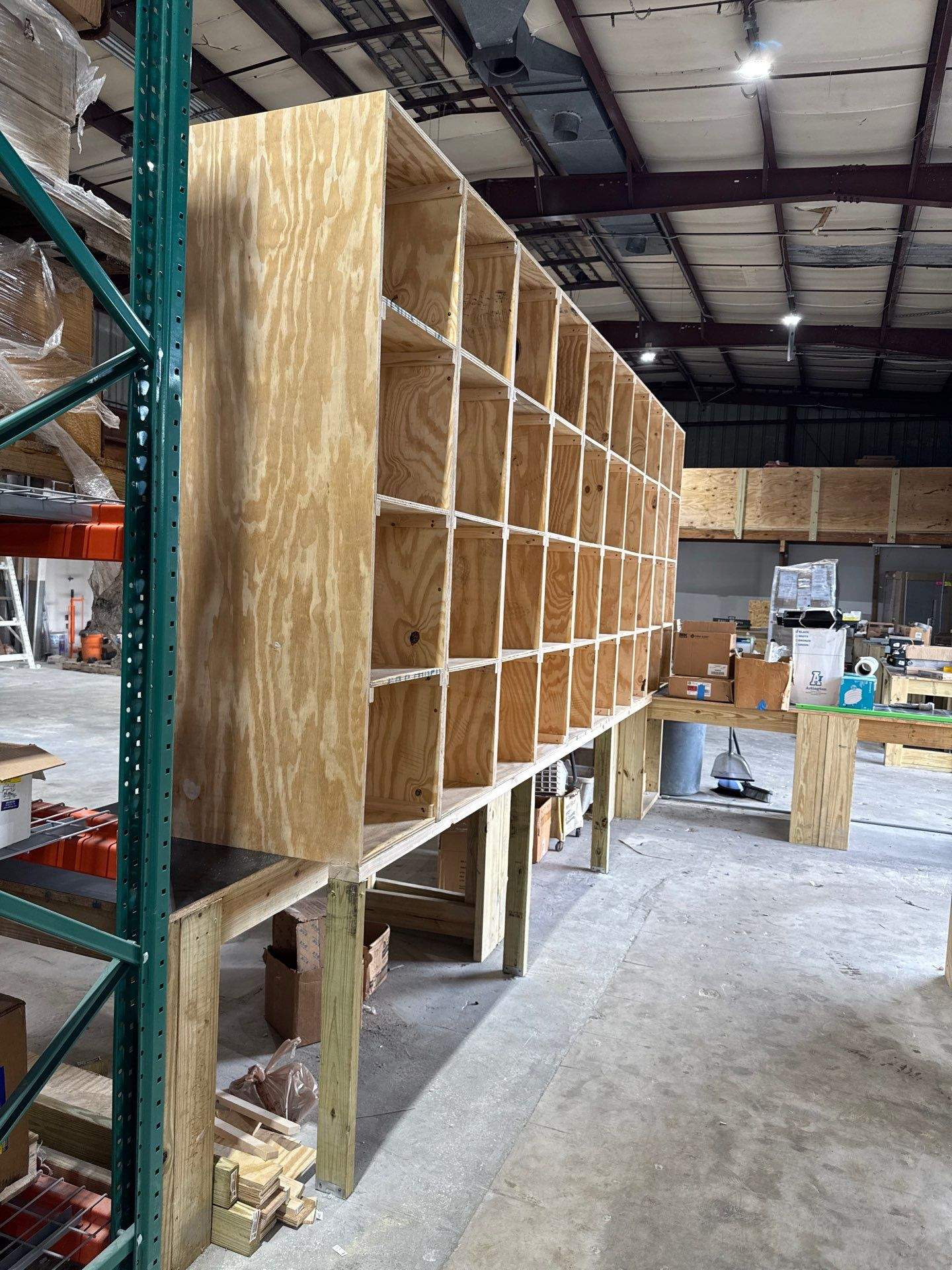 Custom Shelves and Tables by HandyMangum