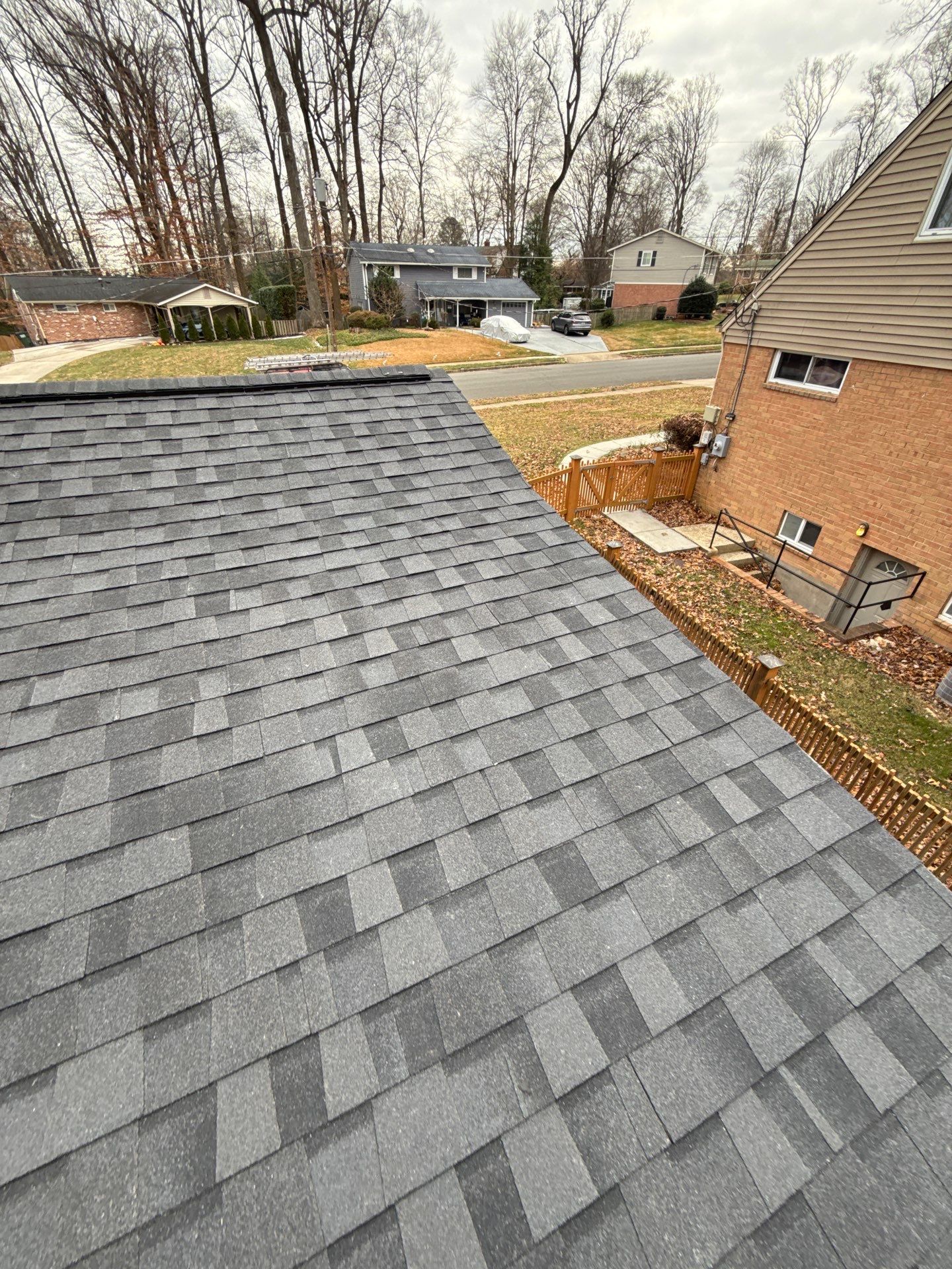 Springfield : Residential Roof Replacement with CertainTeed Landmark Pro in Max Moire Black  by RM Banning, Inc.
