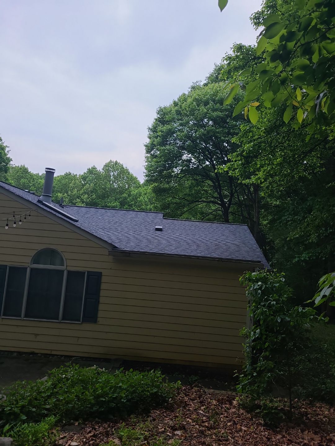 Oakton: Roof Replacement With CertainTeed Landmark Designer Shingles in Pewter by RM Banning, Inc.