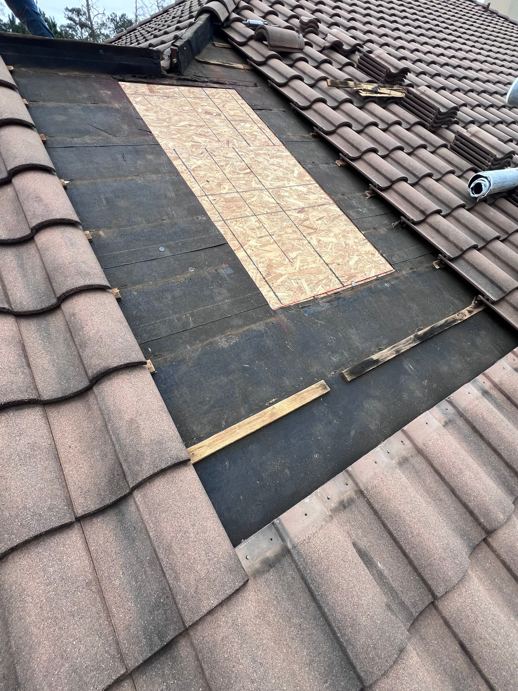 Tile Roof Repair by Roof Repair Company
