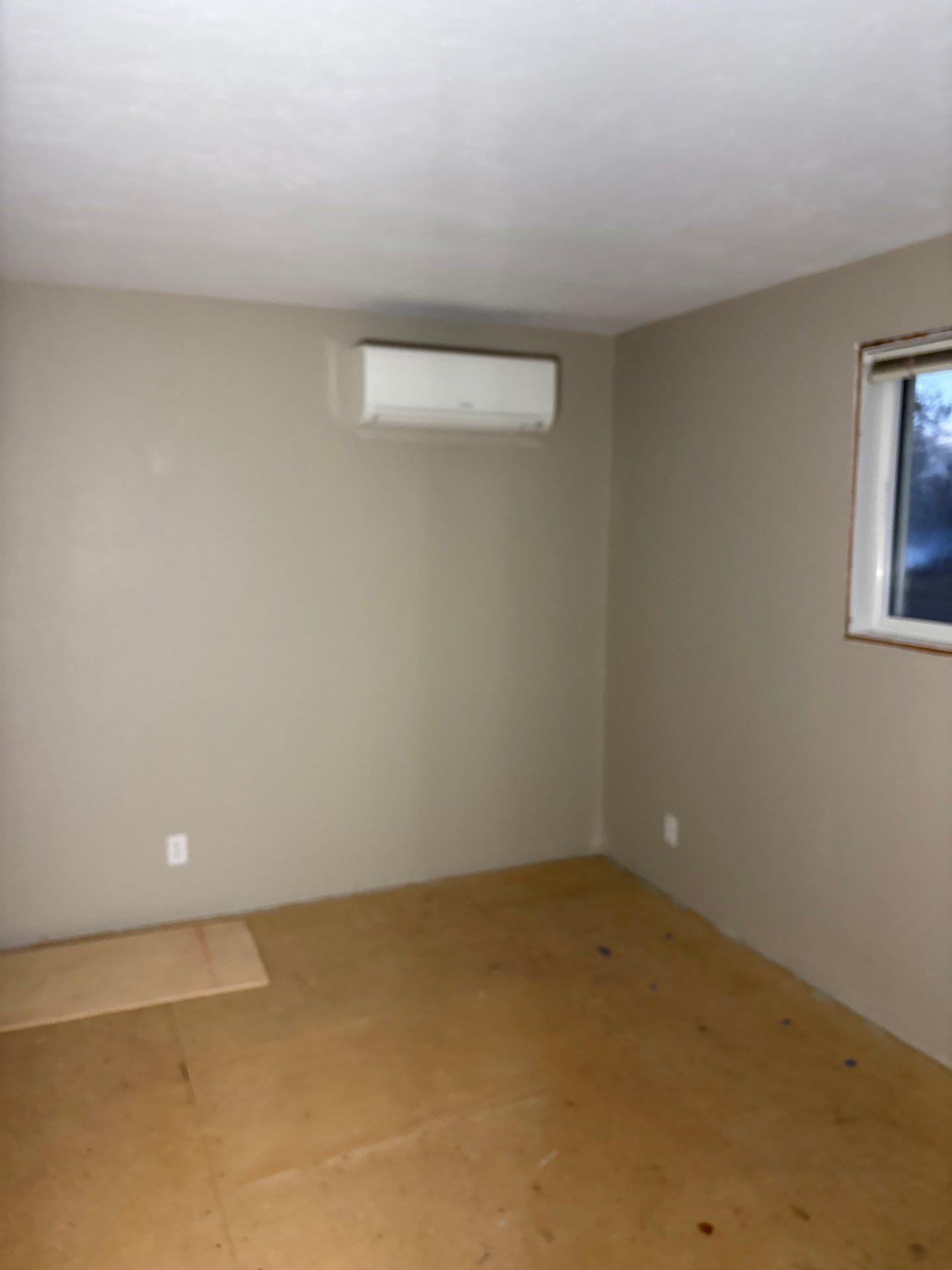 1449 - Interior Painting by MV General Construction, LLC
