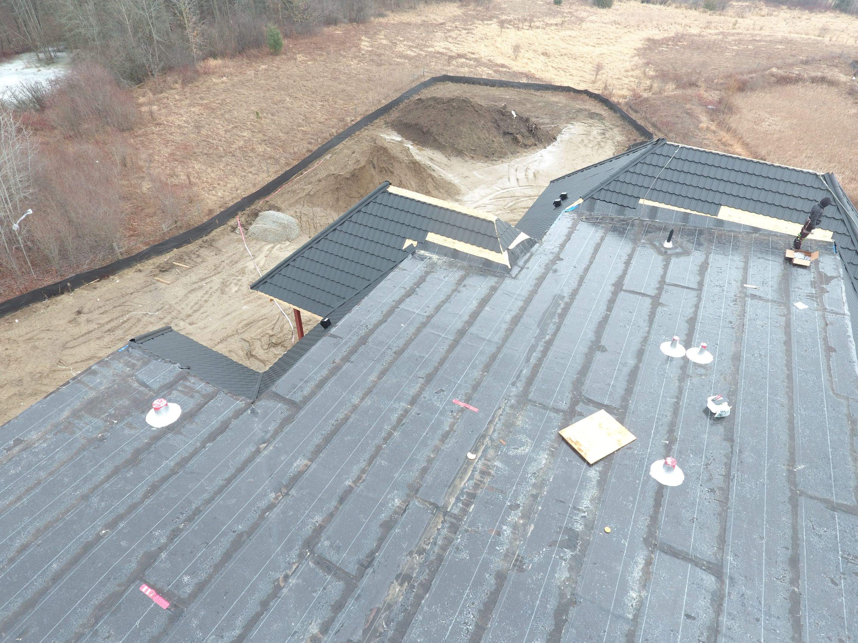 Stellar Homes  by Jay Carter Roofing & Sheet Metal