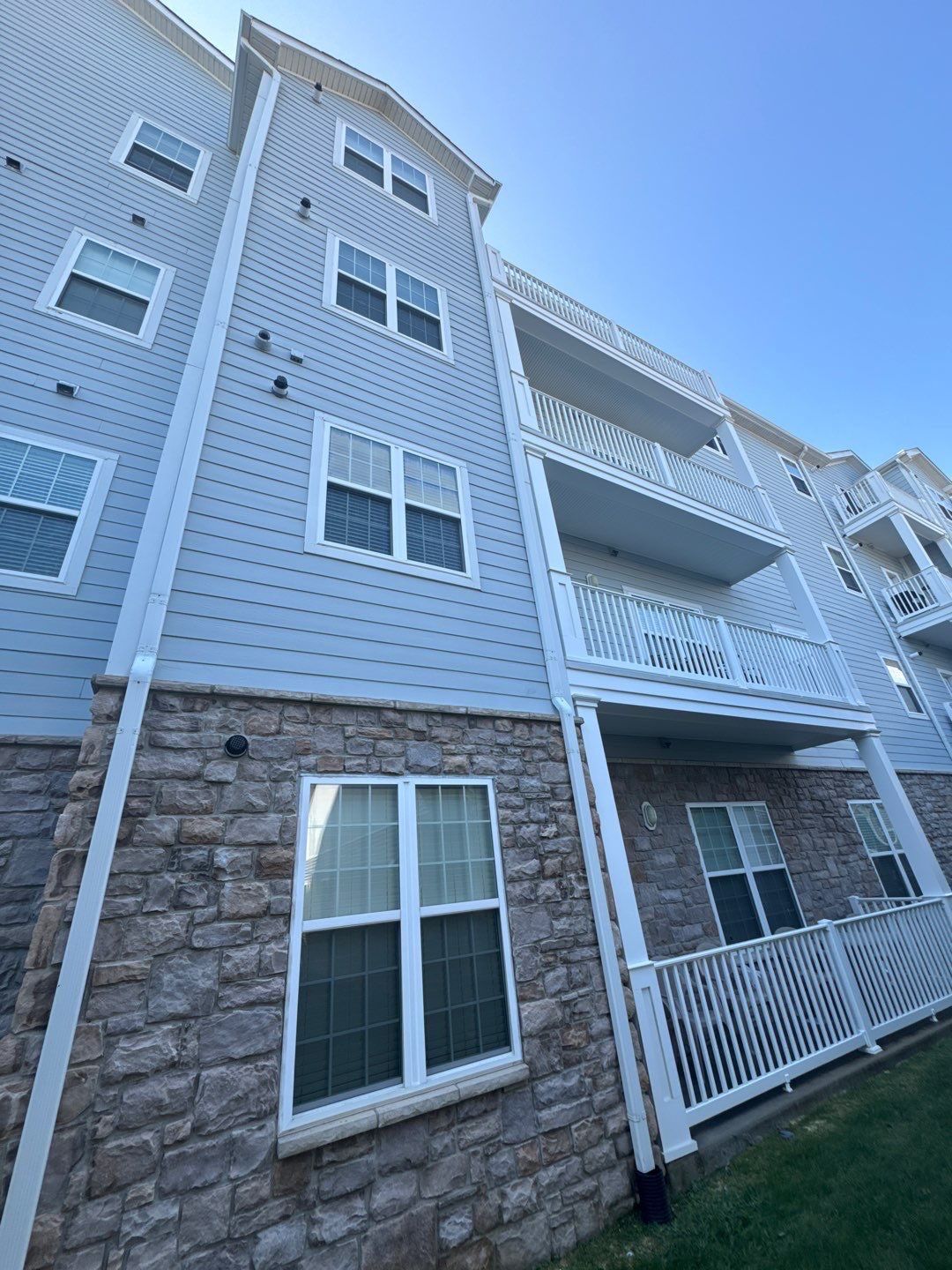 Clean multiple exterior surfaces by SJ Exterior