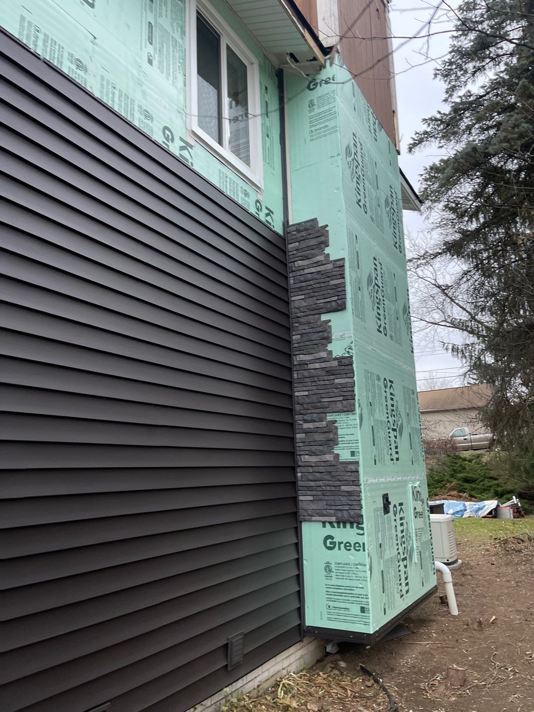 CertainTeed Monogram D5 Slate + Owens Corning Duration Colonial Slate by 180 Contractors