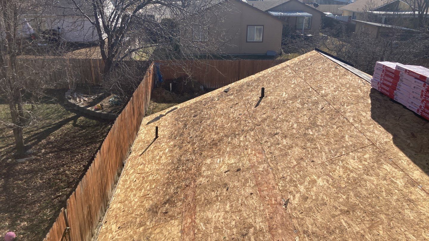 Single Story roofing replacement Meridian  in using Owens Corning Oakridge shingles in Estate Grey by ID Roofing LLC