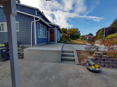 Custom Concrete walkway/Driveway Everett WA