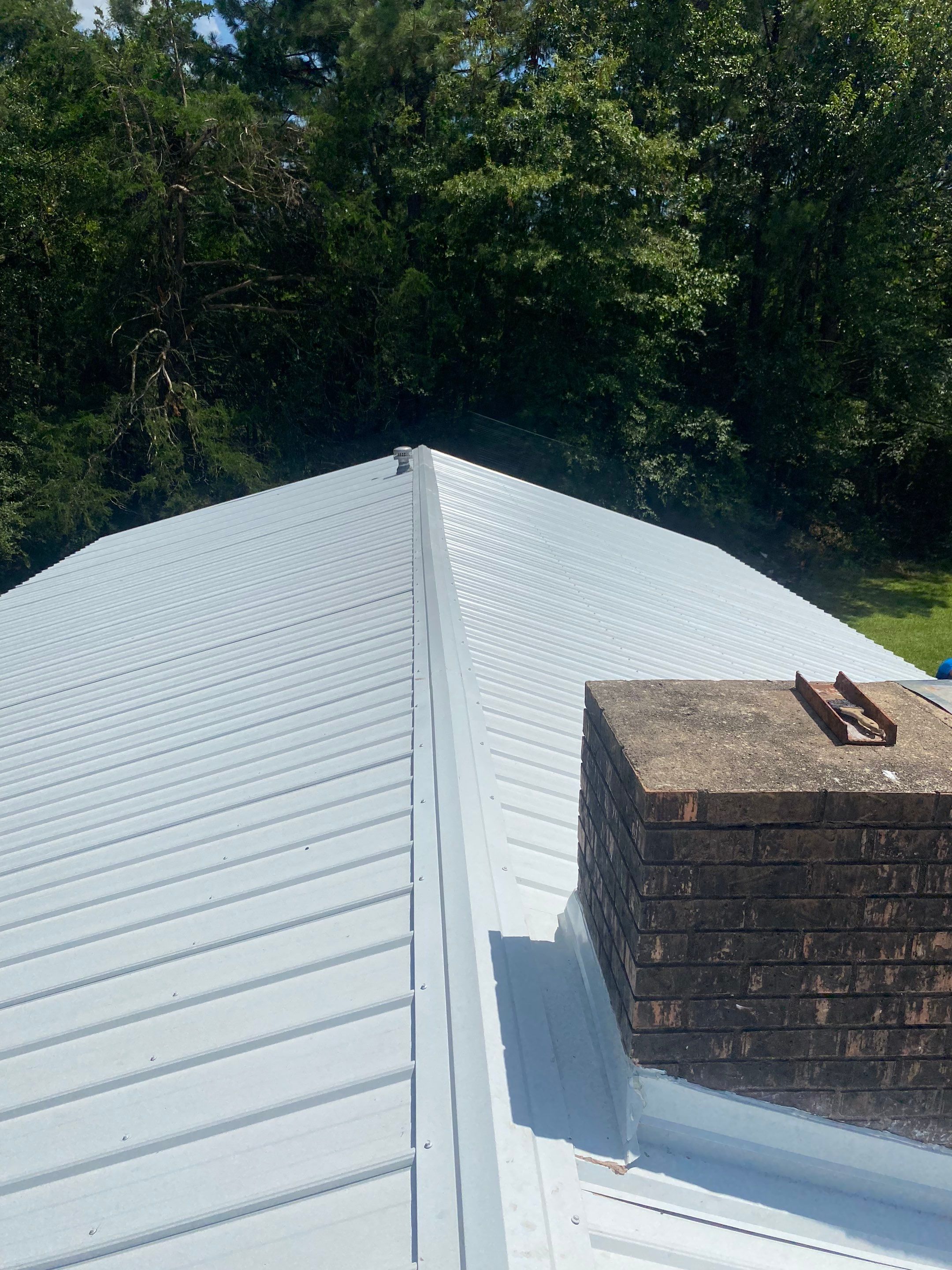 Metal Roof Replacement: 26 GA. Residential Metal Panels by Hostetler Roofing