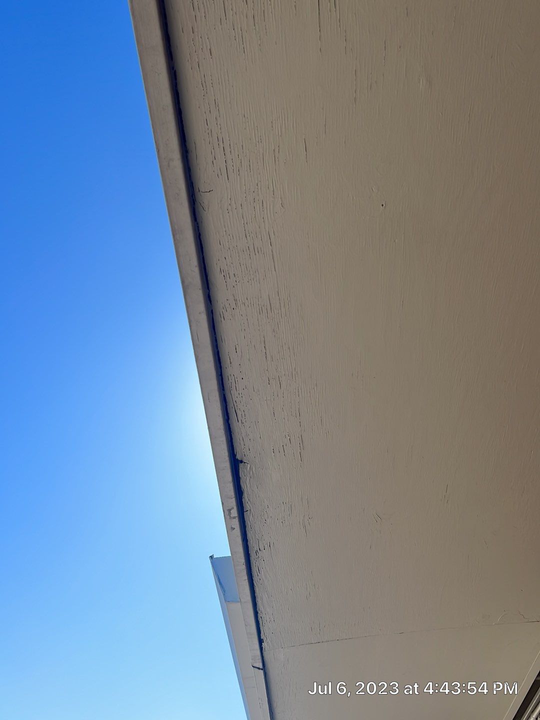 MR Roofing system using Benchmark/PUMA XL coatings over TPO single-ply roofing by Straight Edge Roofing Inc