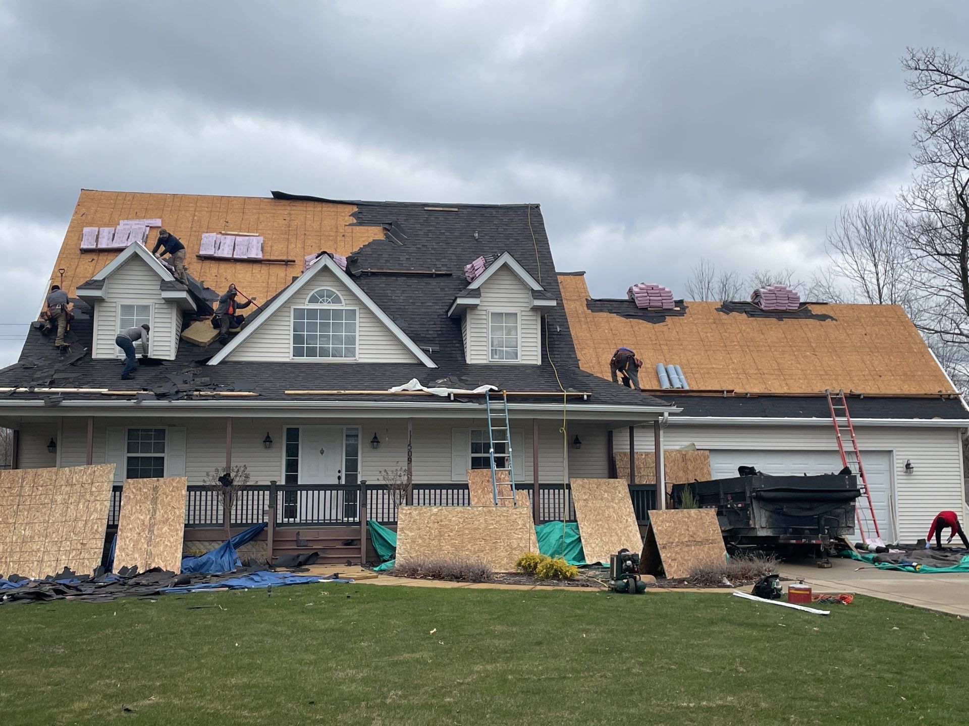 Roof Replacement using Owens Corning by 180 Contractors