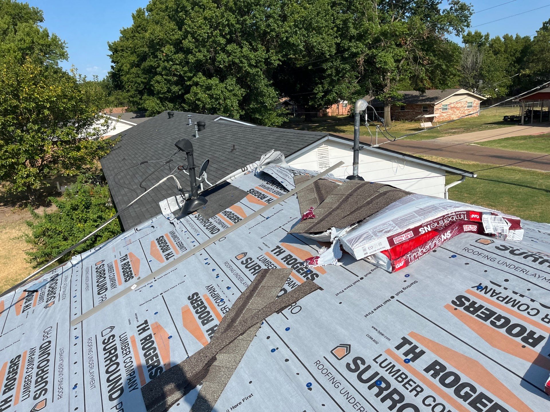 GAF Timberline Architectural Shingle Roof Replacement in Wynnewood by BANA Roofing and Solar Supply