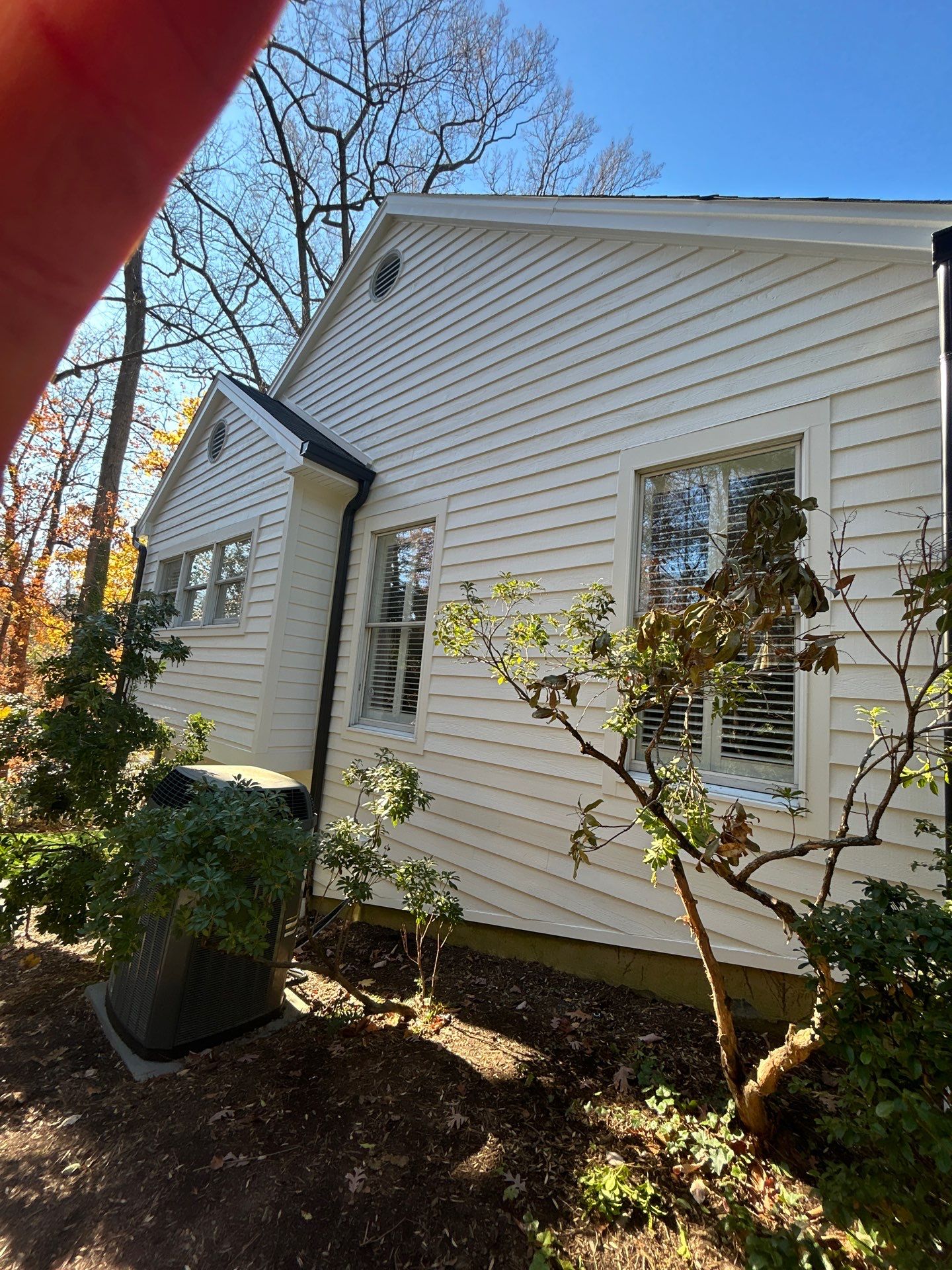 Arlington: Bevel Cedar Wood Siding Restoration by RM Banning, Inc.