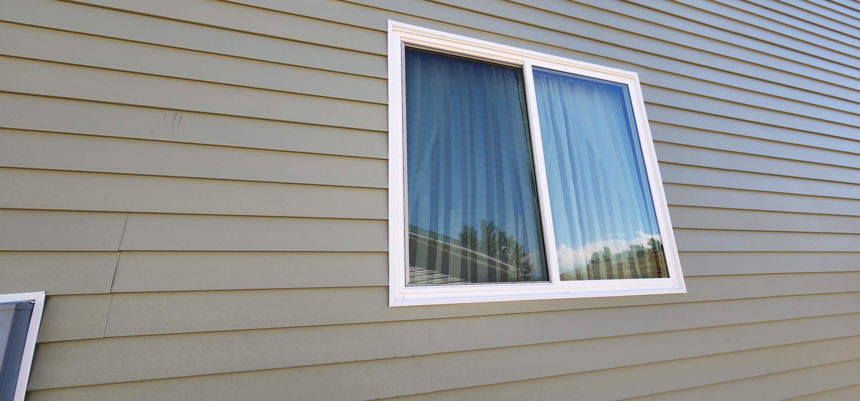 Roxbough! Upgrade that Vinyl Siding to Crane Insulated Vinyl Siding by 1st choice windows and siding