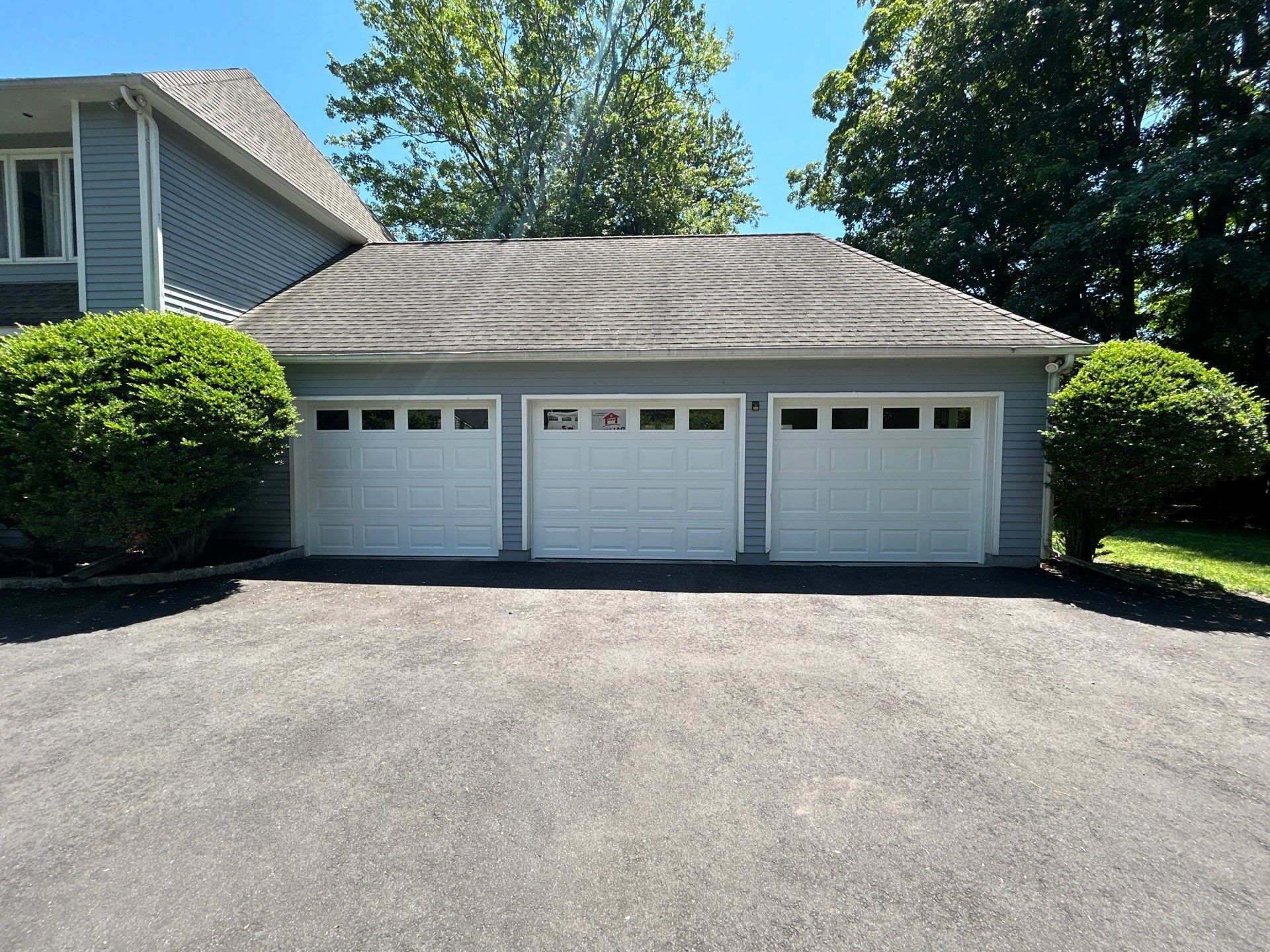 Elegant Amarr Olympus Garage Door Installation by DiGiorgi Roofing and Siding Inc
