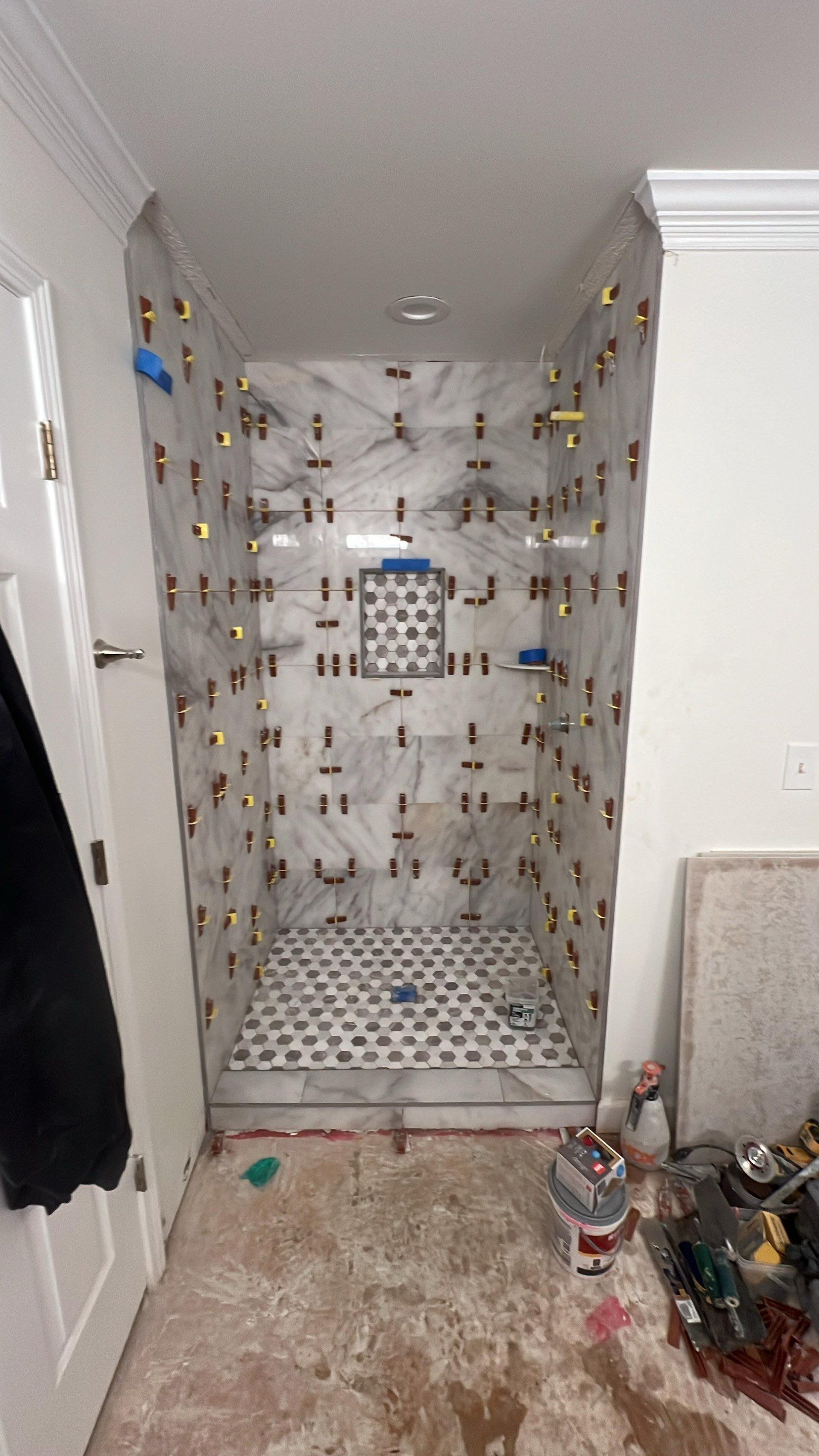 Master bathroom renovation by Prudencio