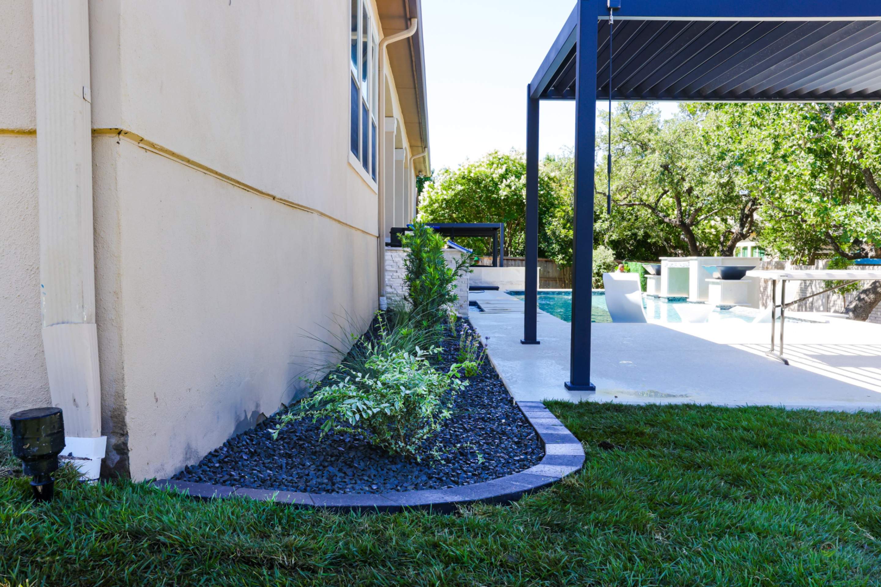 Stone Oak, San Antonio Tx. by Hole In One Lawns, LLC