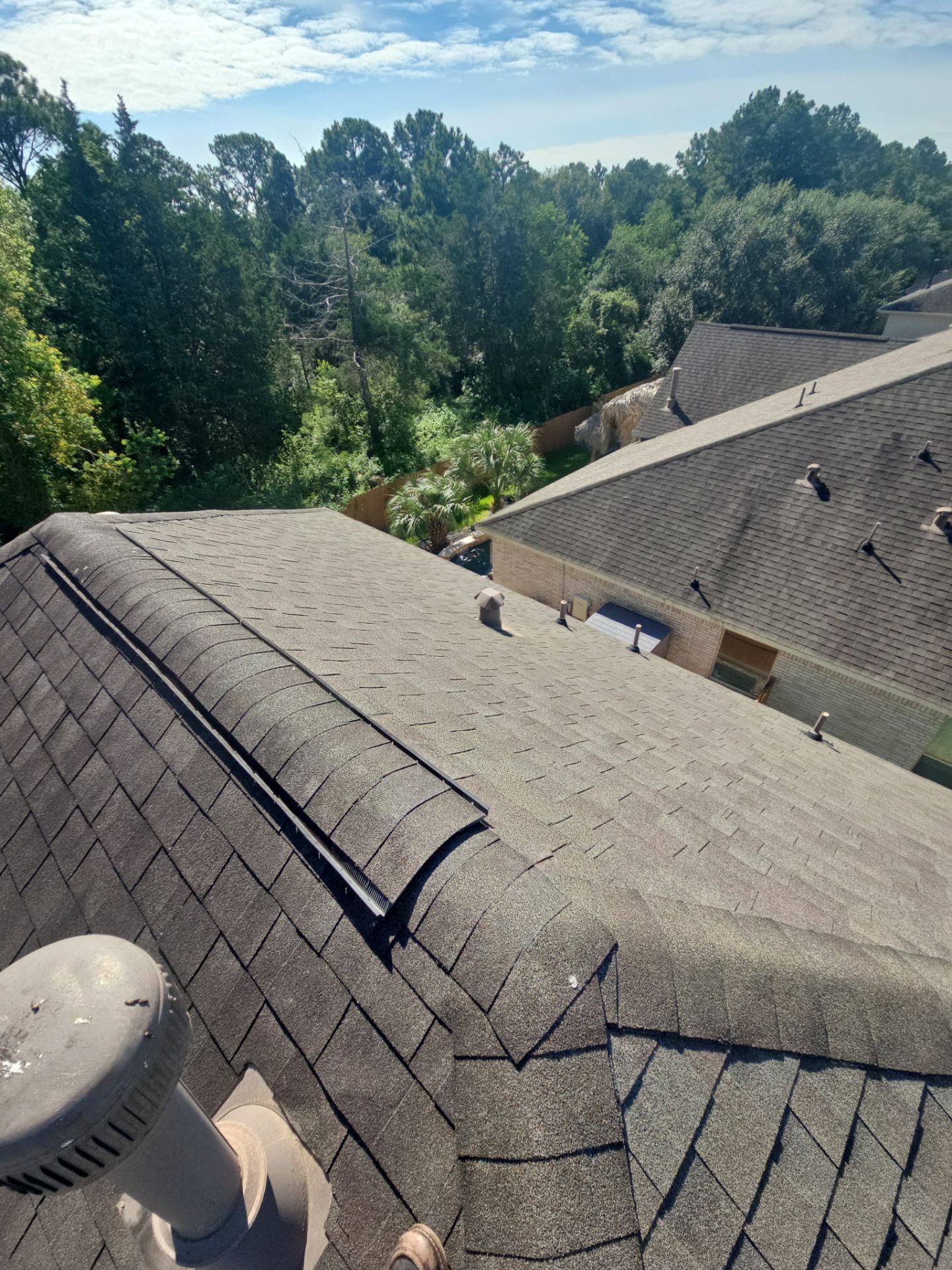 Hail Damage using Owen's Corning Duration (Lifetime) Shingles by Roof Repair Company