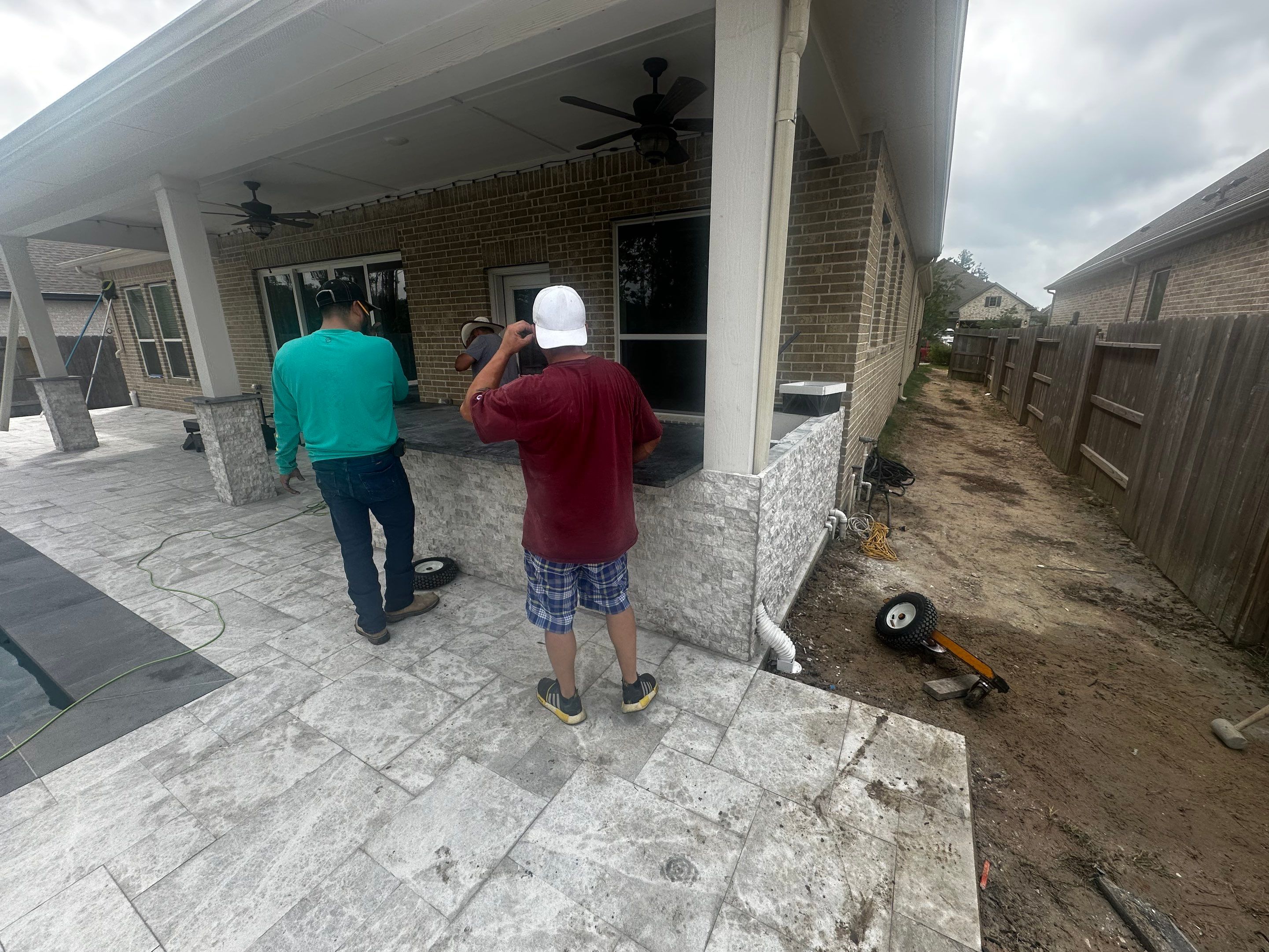 Summer Kitchen in Conroe, TX by SophAlx LLC