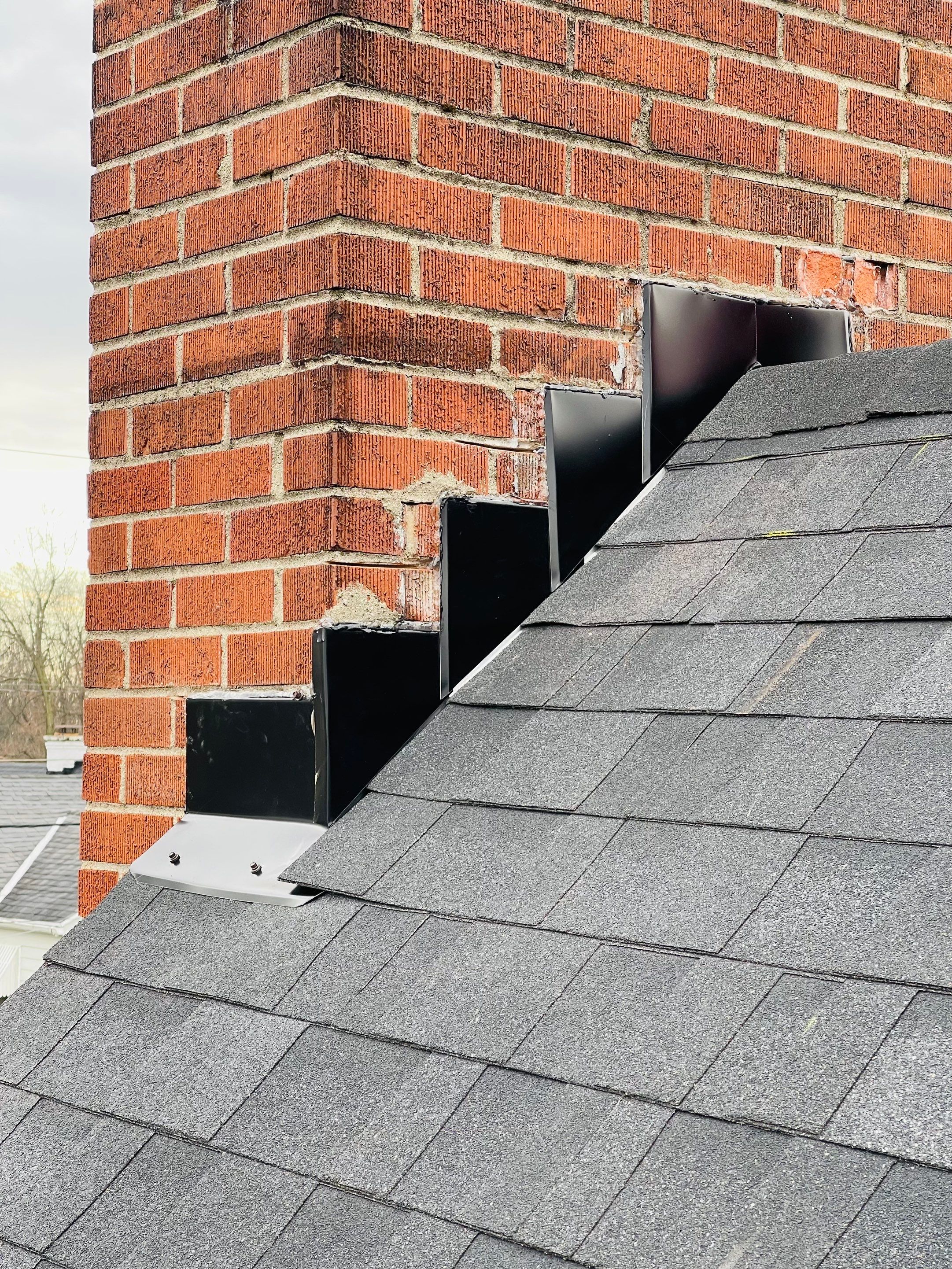 ROOF DAYTON OHIO BY XPRO ELITE INSTALL AT 2909 Woodway Avenue Dayton, OH 45405 by XPRO ELITE LLC
