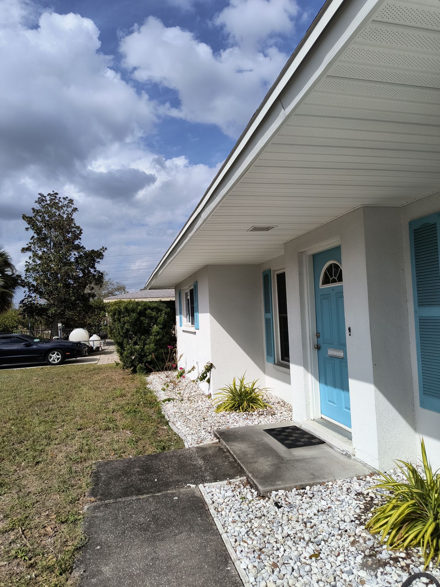 Soffit and Fascia Installation using White Soffit in Sarasota Fl by Gutter Professors