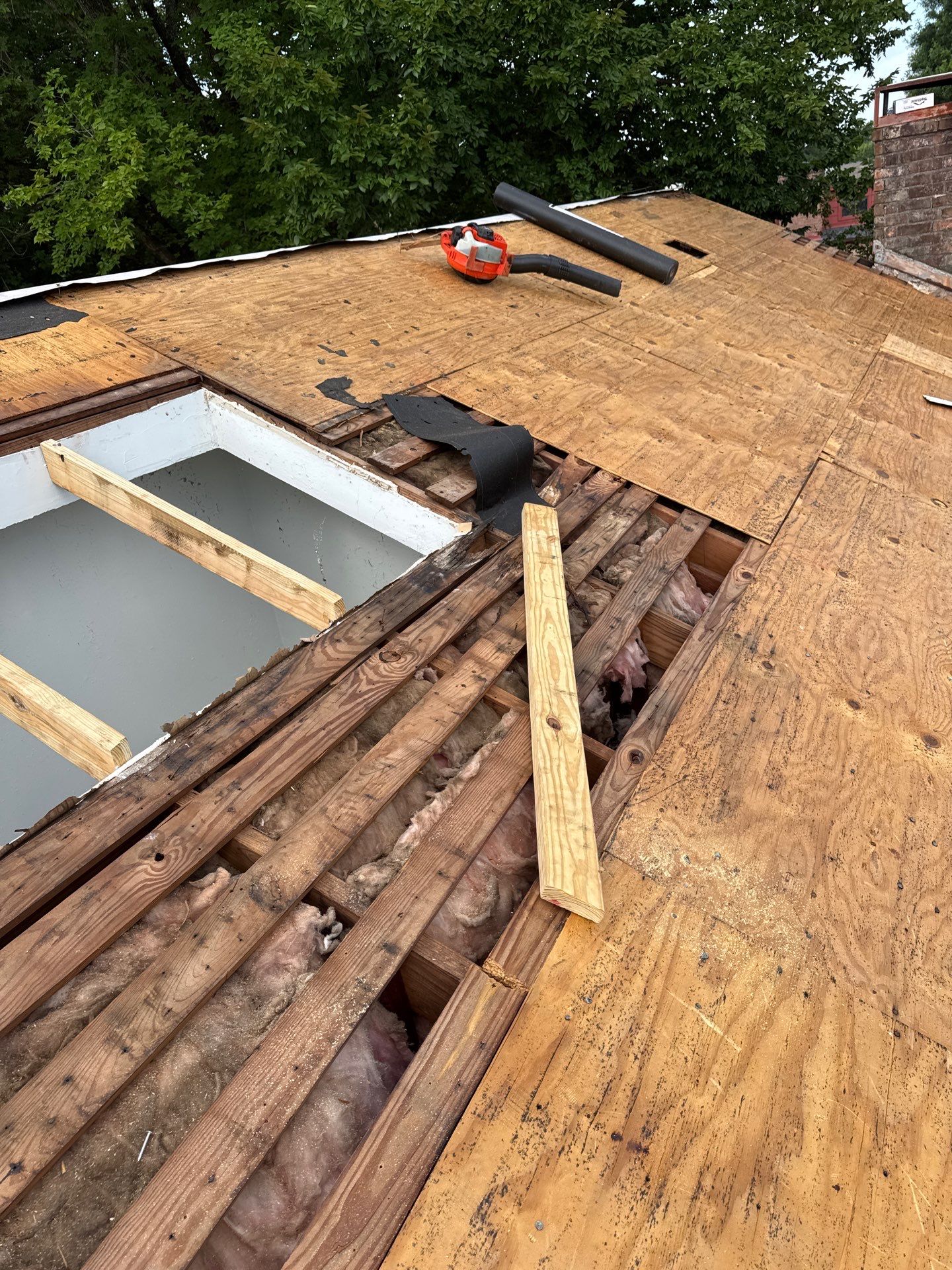Roof Replacement Houston by Roof Repair Company