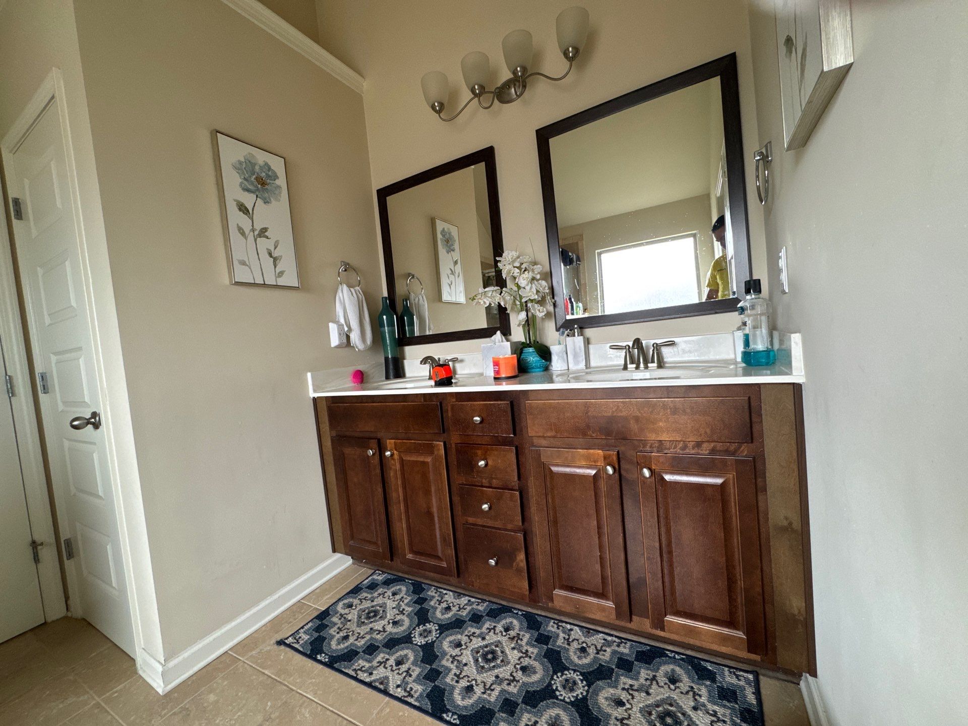 Master bathroom renovation by Prudencio