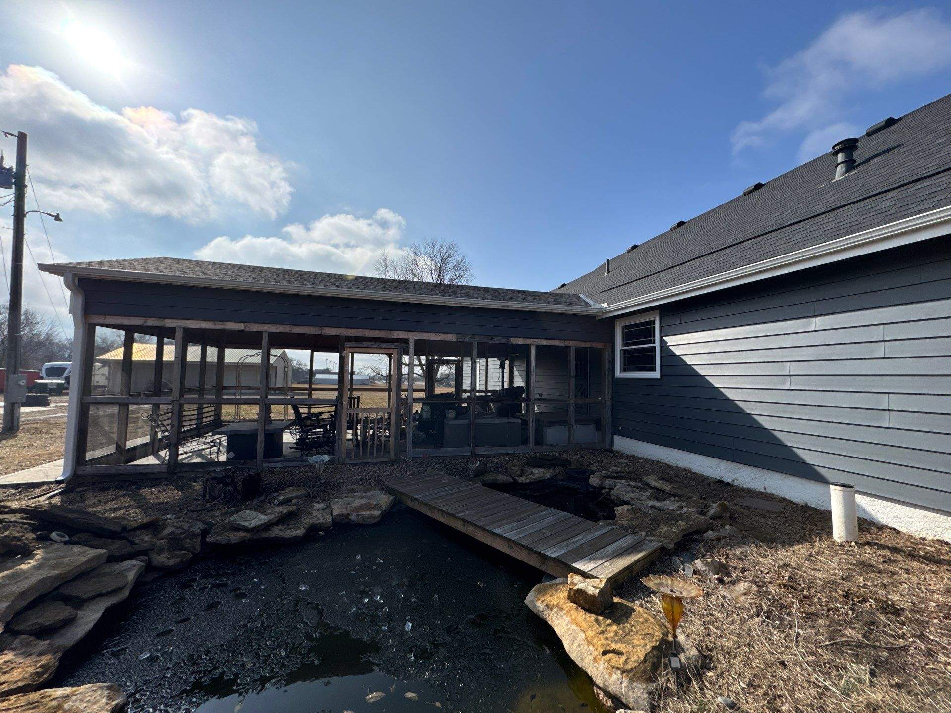 Siding Installation using Craneboard D7 by EEC Windows, Siding & Roofing