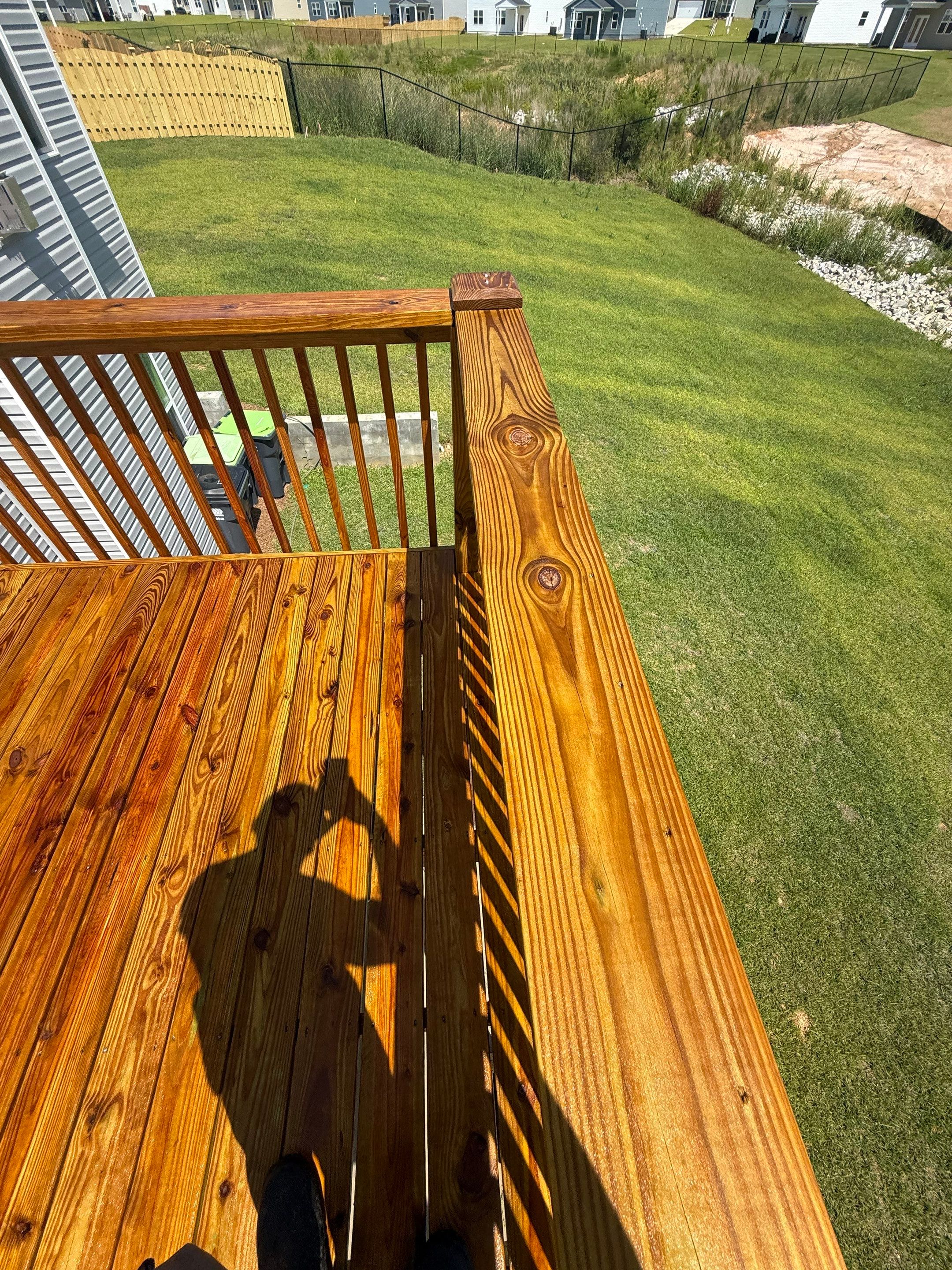 Wood Deck using Wood Sealant by DuraSeal