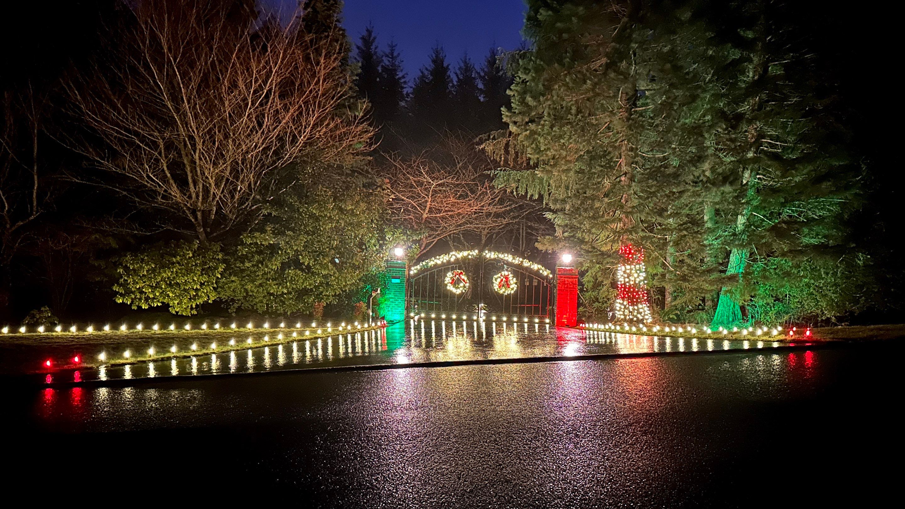 Holiday Light Gallery by WindowWorks