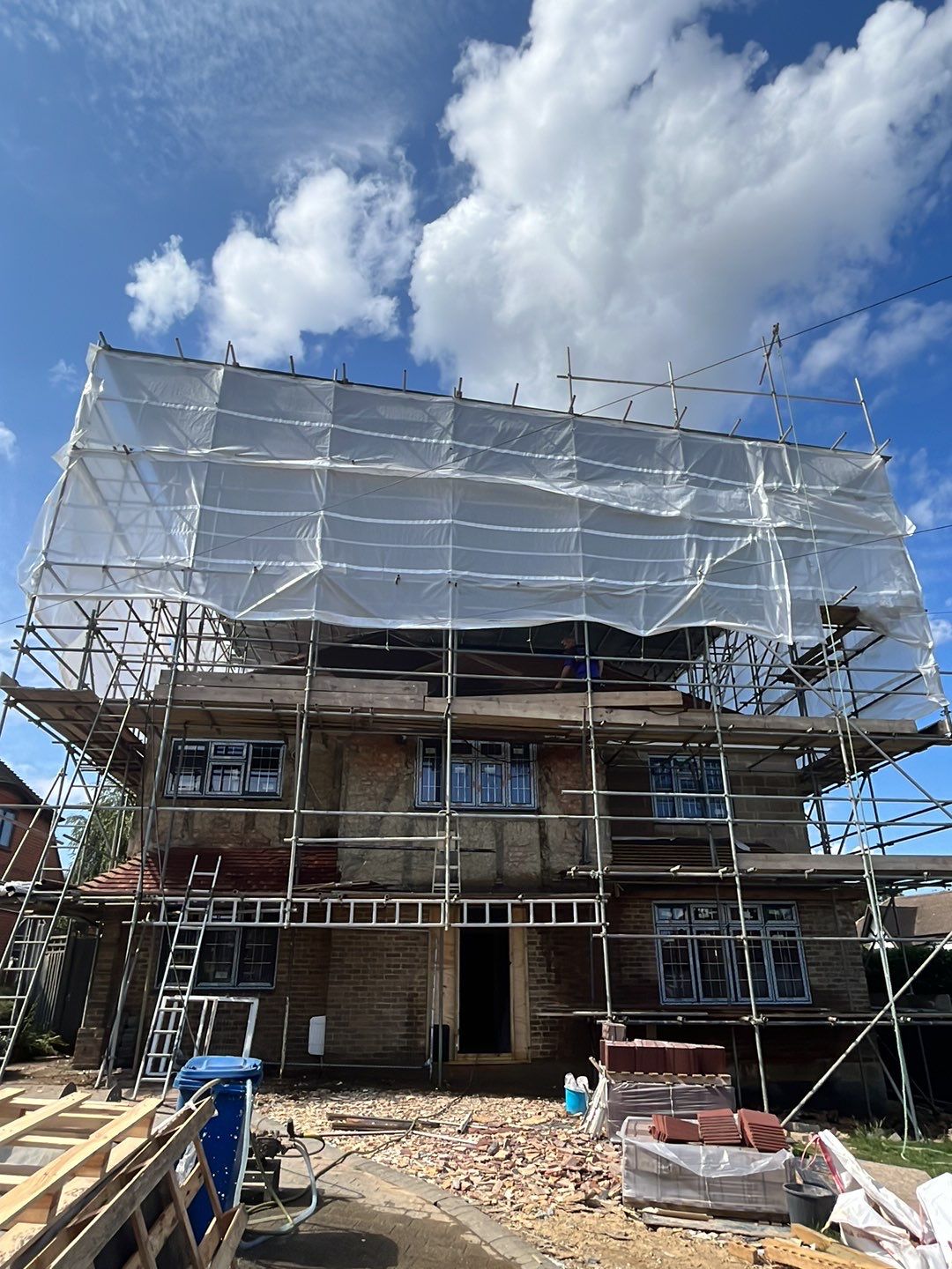 Roof Clean - Moss Removal using Honda 15lpm Low Pressure Washing Machine by Ges Exterior Cleaning ltd