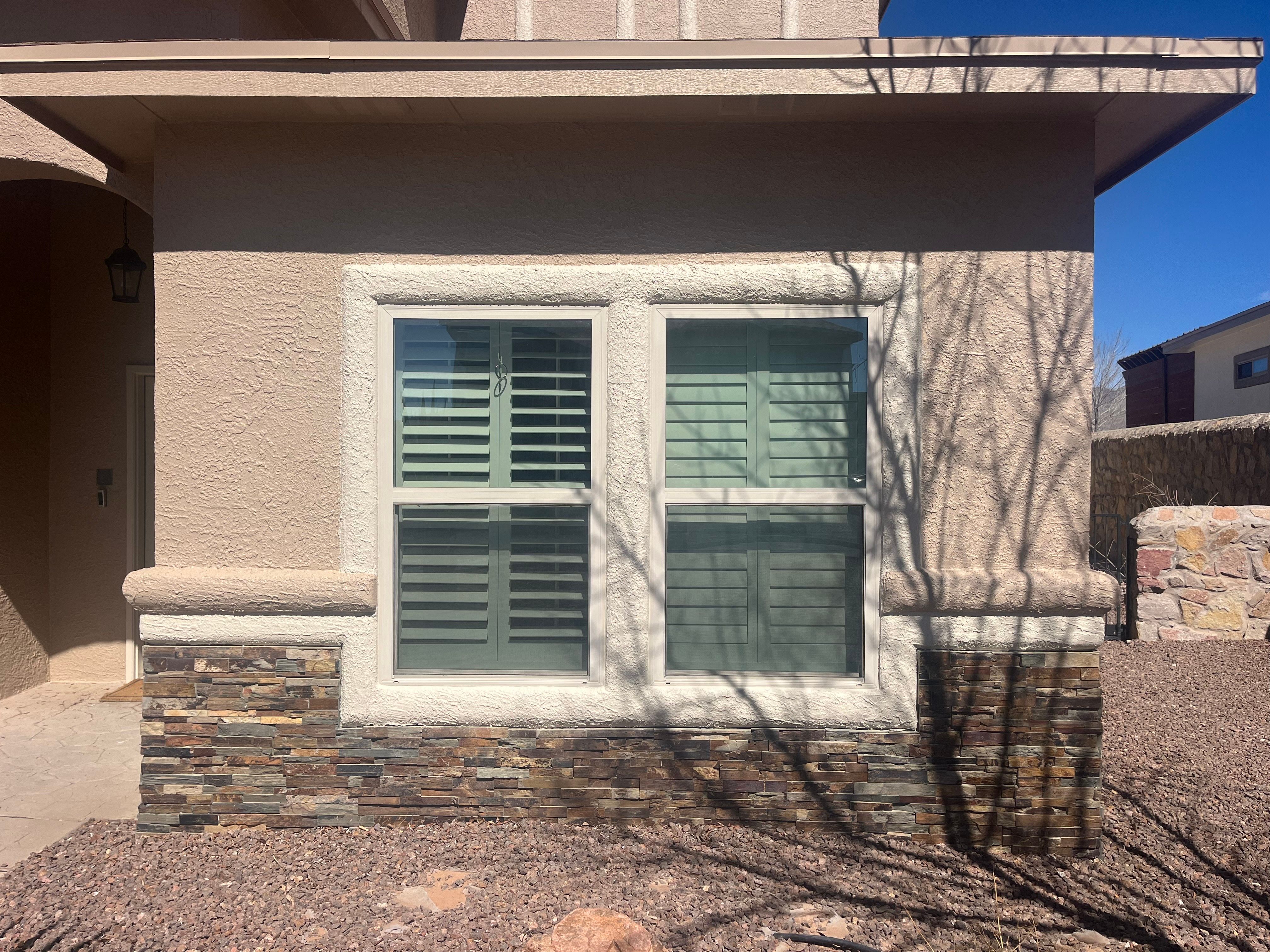 Robinson Exterior by Fresh Coat