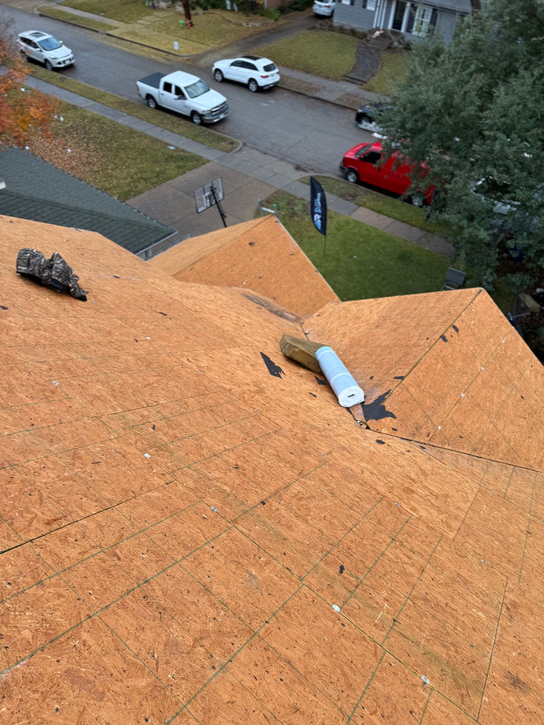 Residential Roof Replacement using GAF HDZ - Weathered Wood by Elite Roofing LLC